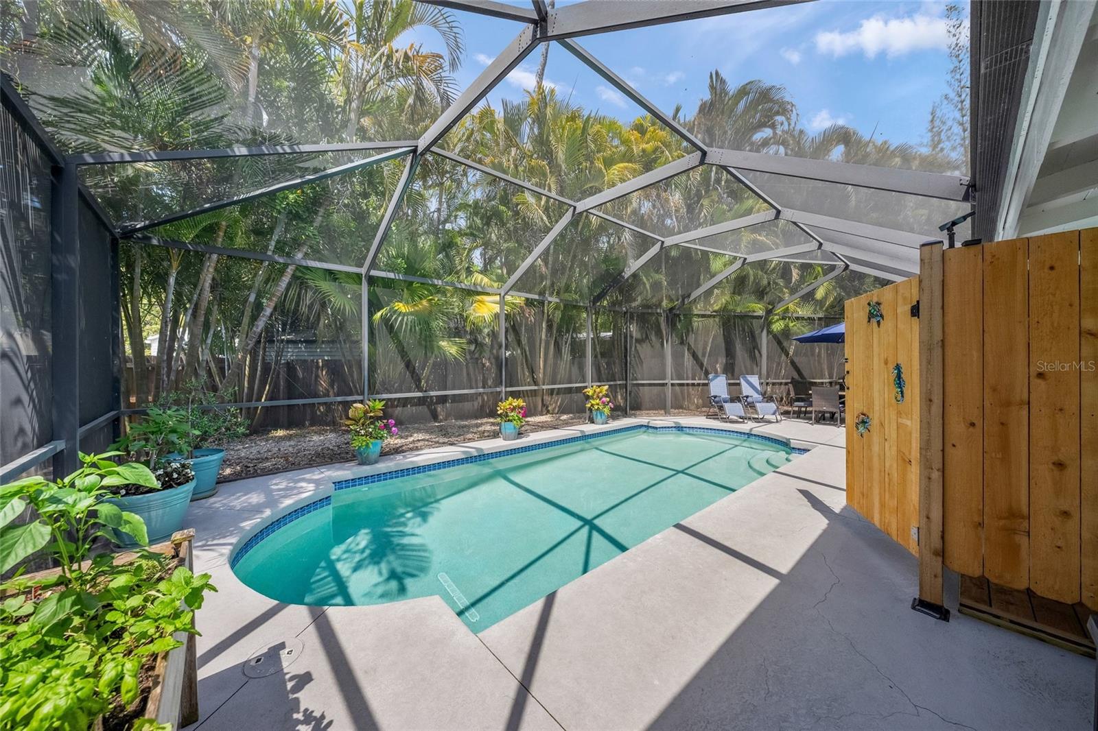 Image 27 of 66 For 3424 Old Oak Drive