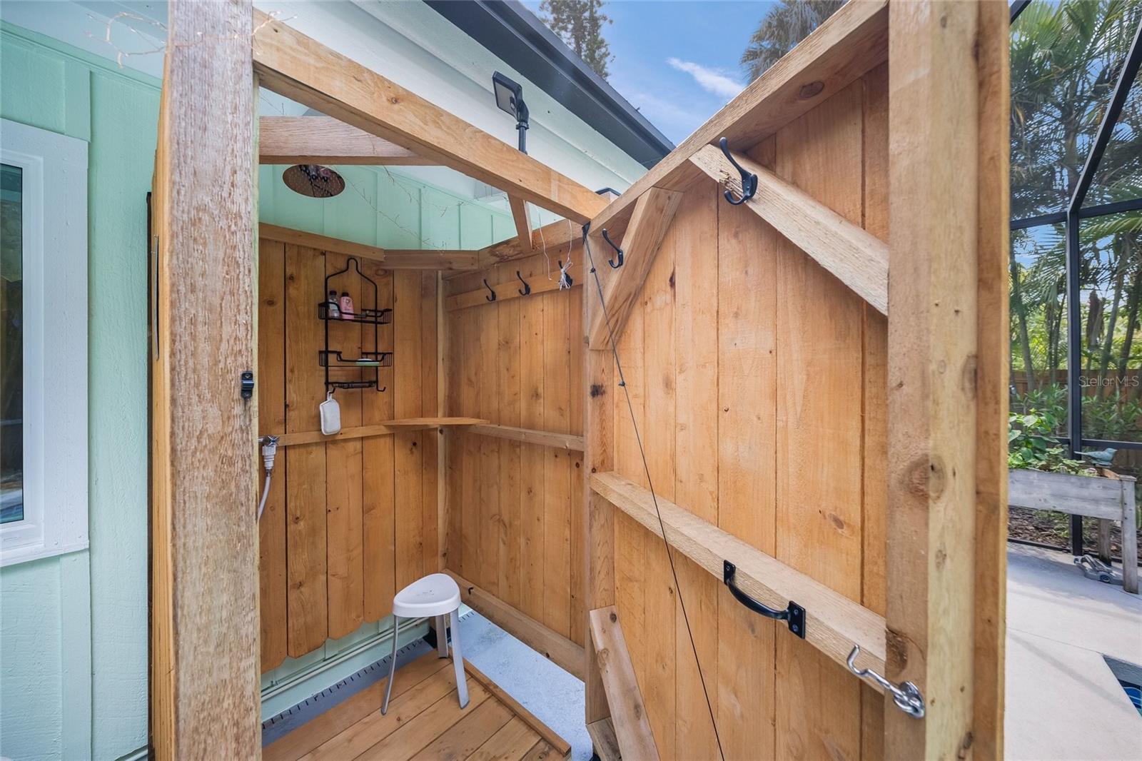 Image 30 of 66 For 3424 Old Oak Drive