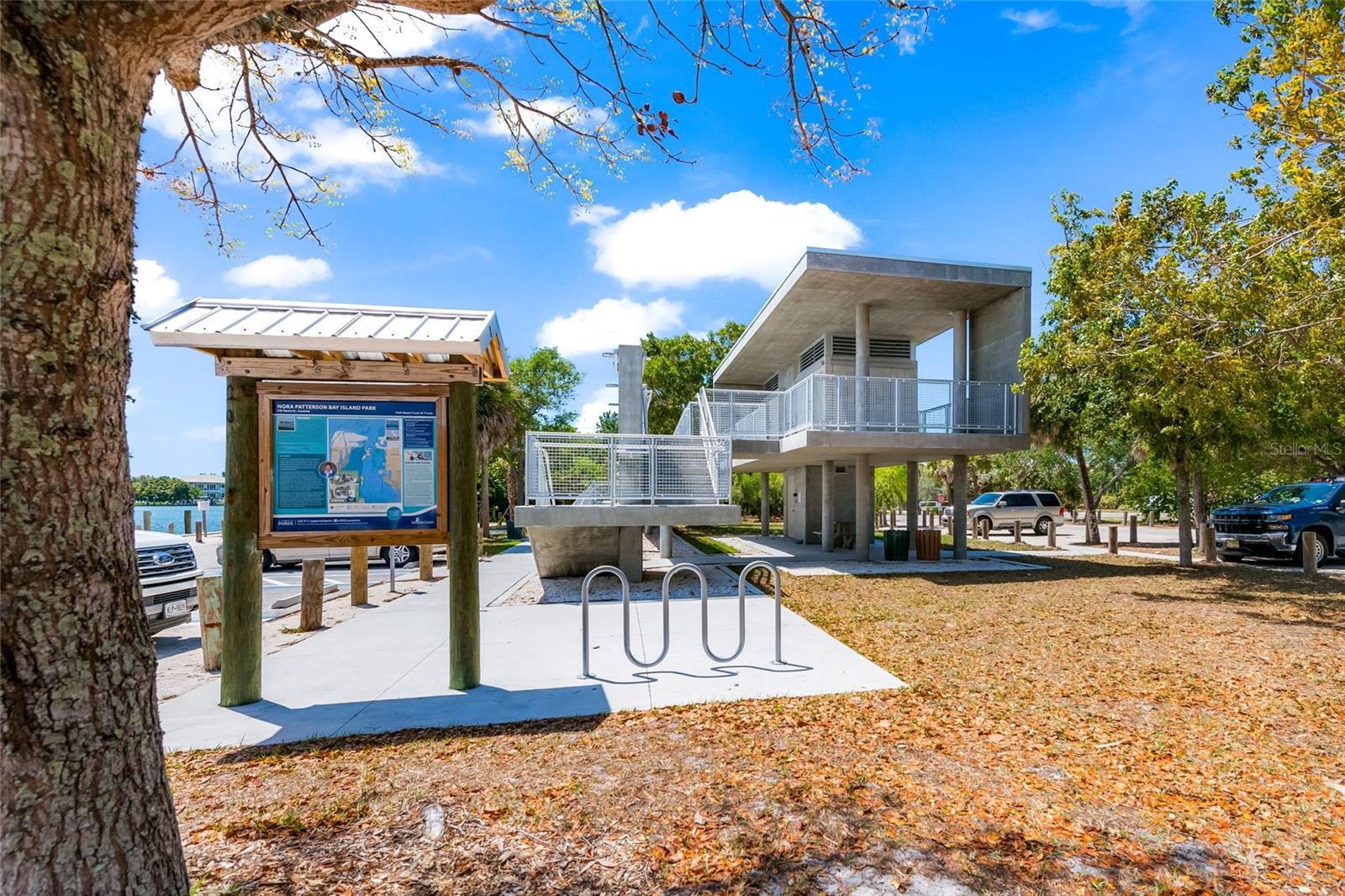 Image 46 of 66 For 3424 Old Oak Drive