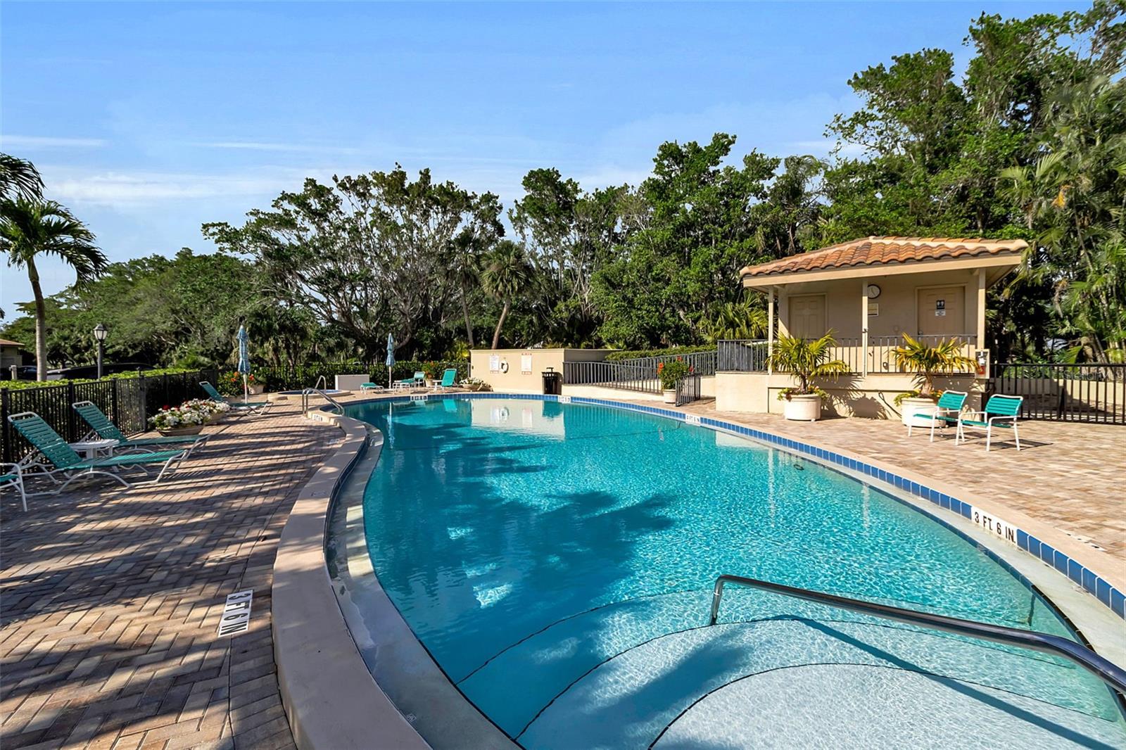 Image 42 of 52 For 2341 Harbour Oaks Drive