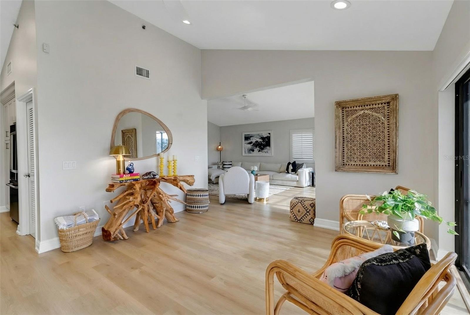 Image 8 of 52 For 2341 Harbour Oaks Drive