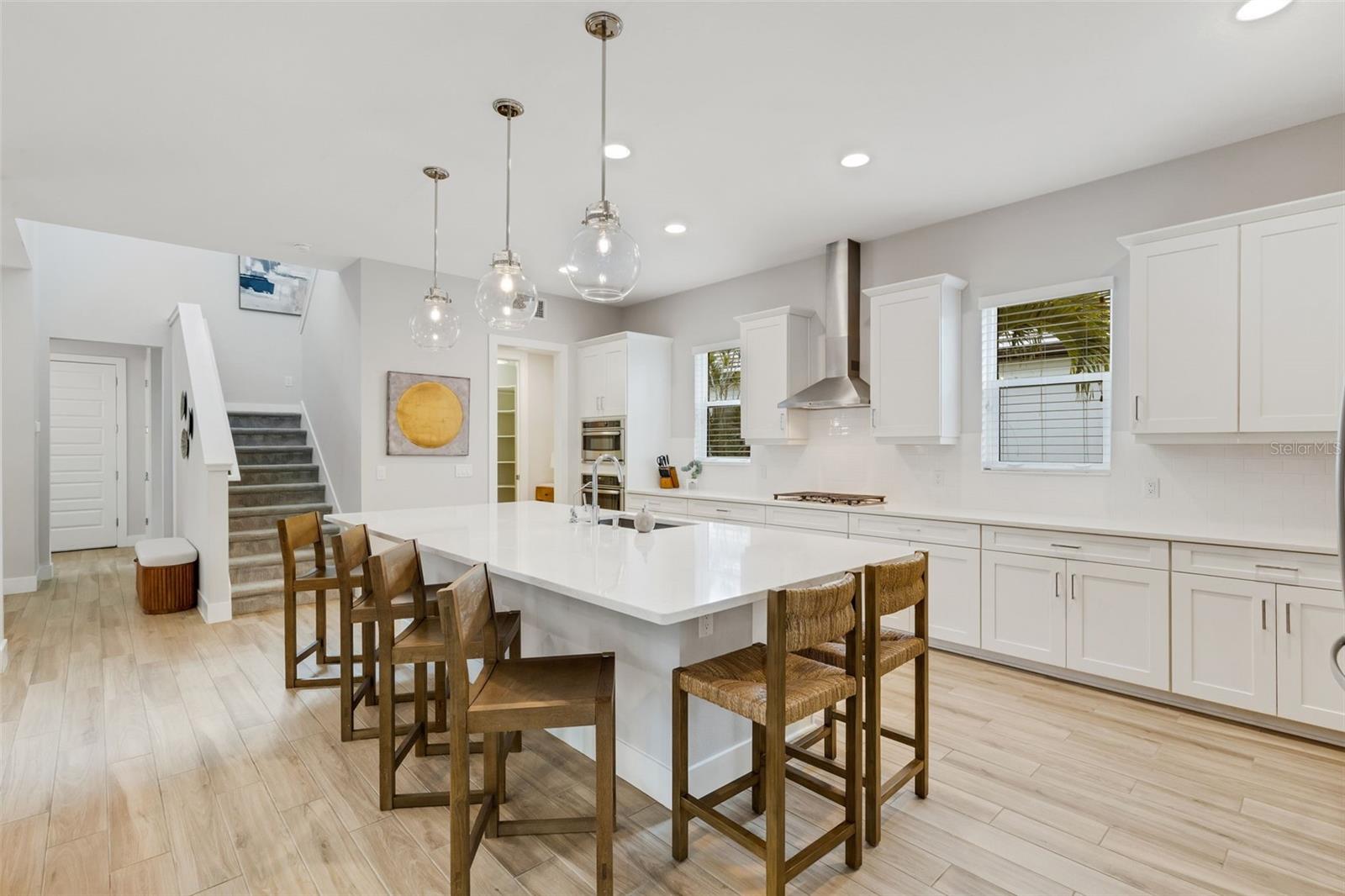 Image 12 of 87 For 8145 Grande Shores Drive