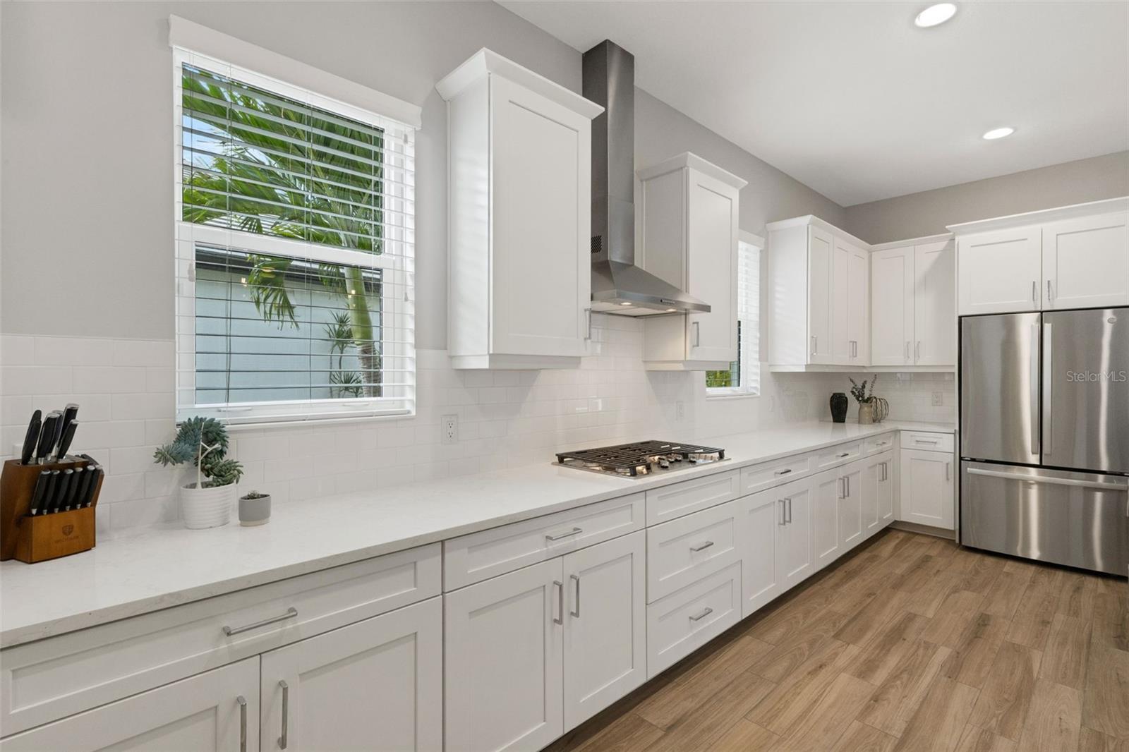 Image 14 of 87 For 8145 Grande Shores Drive