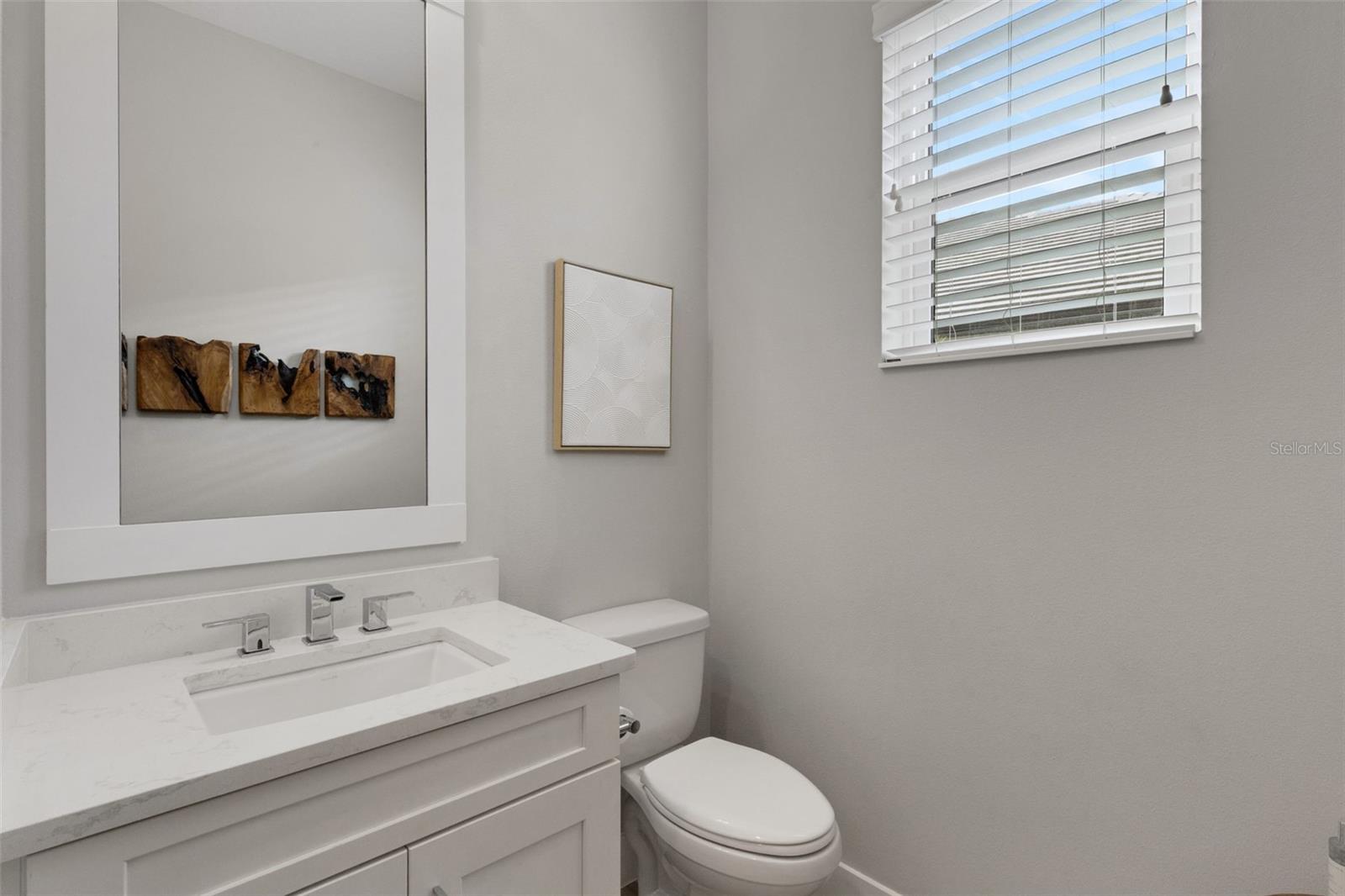 Image 20 of 87 For 8145 Grande Shores Drive