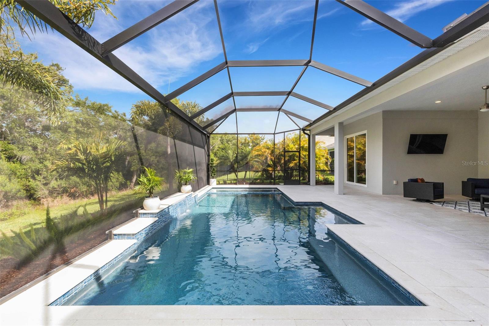 Image 41 of 87 For 8145 Grande Shores Drive