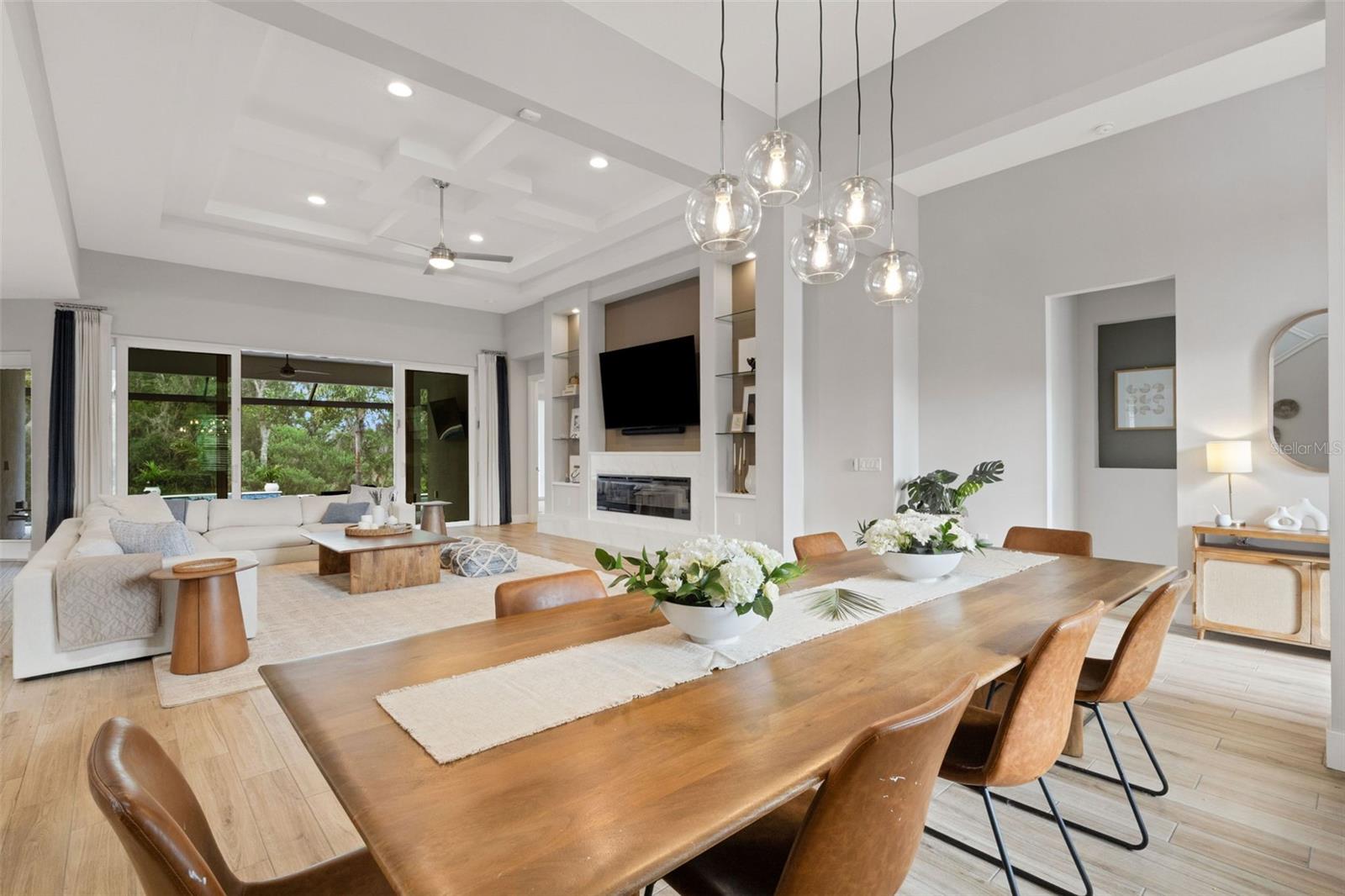 Image 7 of 87 For 8145 Grande Shores Drive