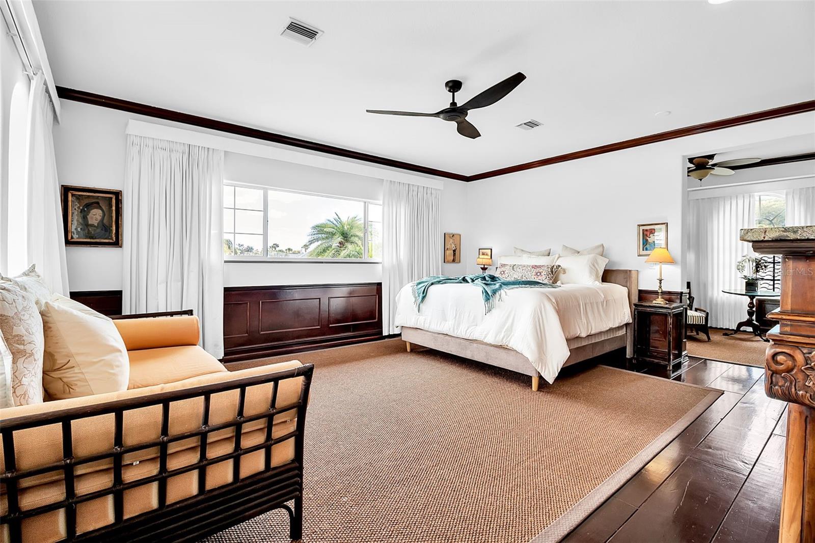 Image 17 of 53 For 608 Gardenia Drive