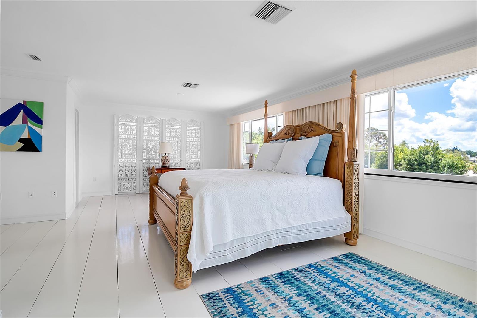 Image 40 of 53 For 608 Gardenia Drive