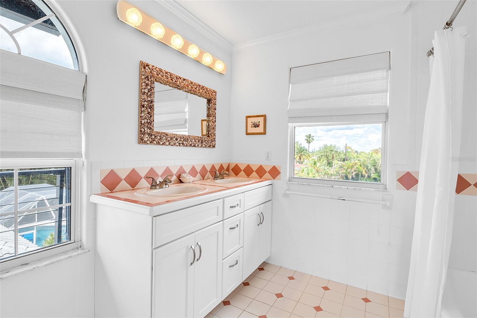 Image 43 of 53 For 608 Gardenia Drive