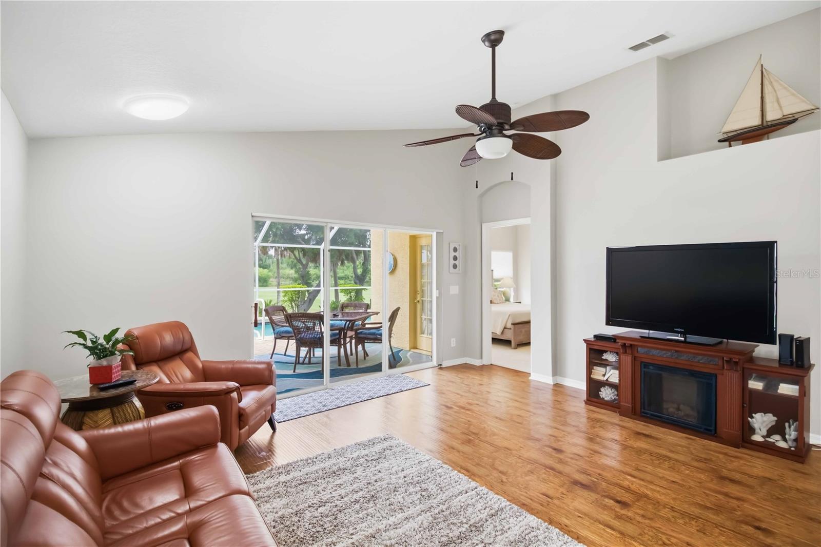 Image 17 of 59 For 6227 Bobby Jones Court