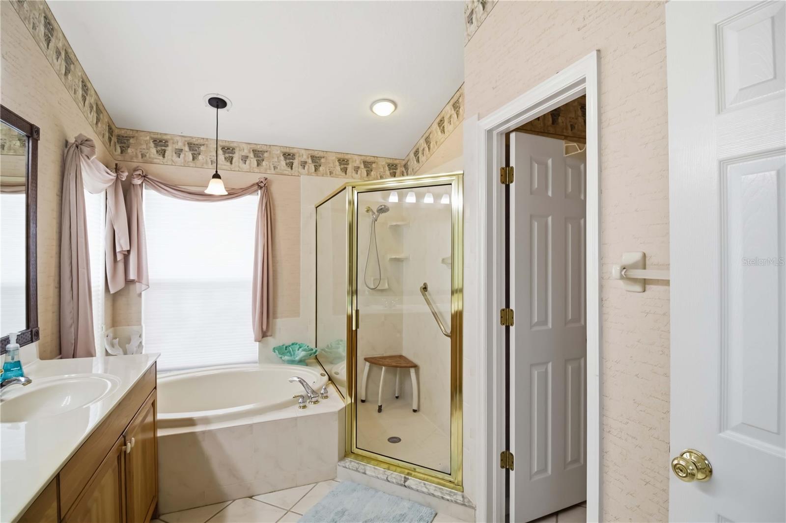 Image 21 of 59 For 6227 Bobby Jones Court