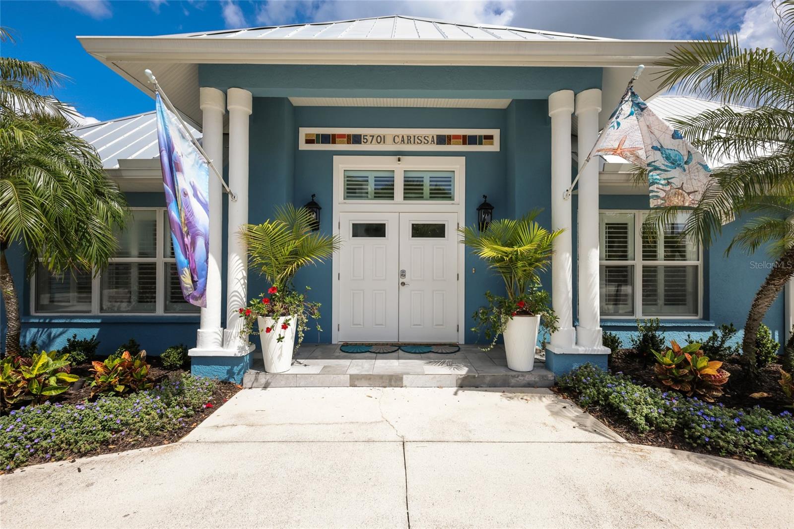 Image 3 of 57 For 5701 Carissa Street