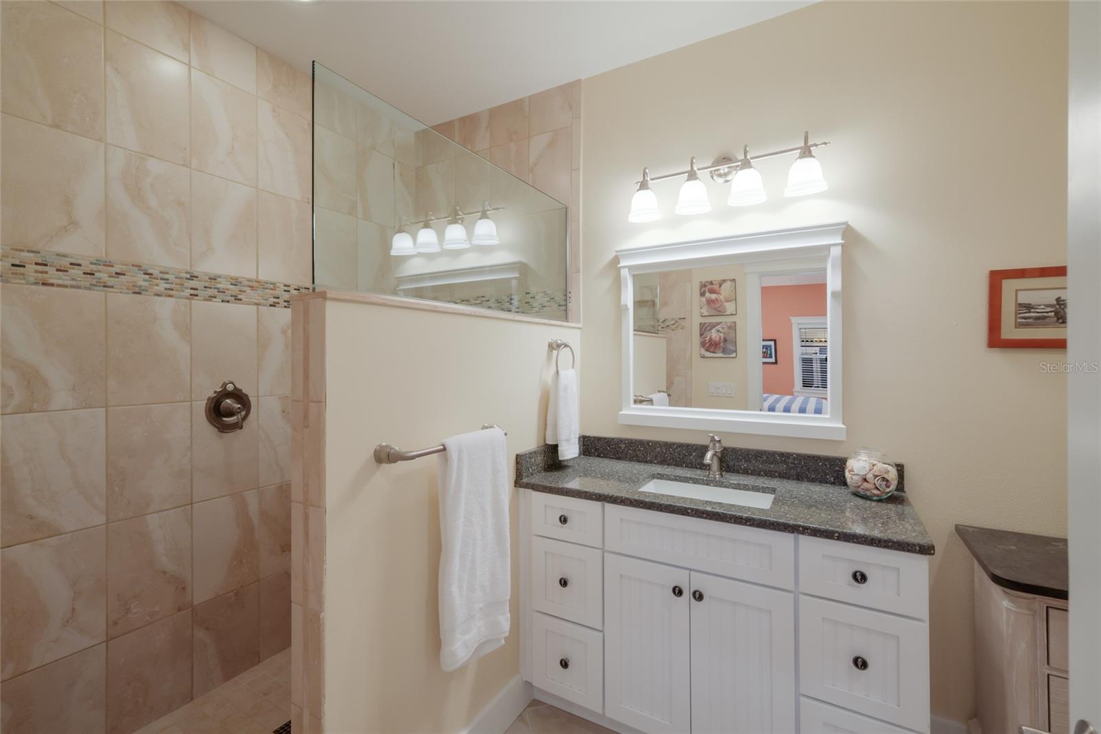 Image 33 of 57 For 5701 Carissa Street