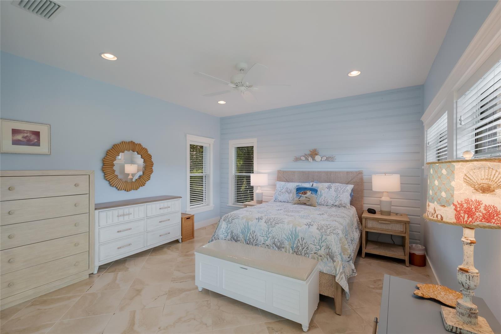 Image 34 of 57 For 5701 Carissa Street