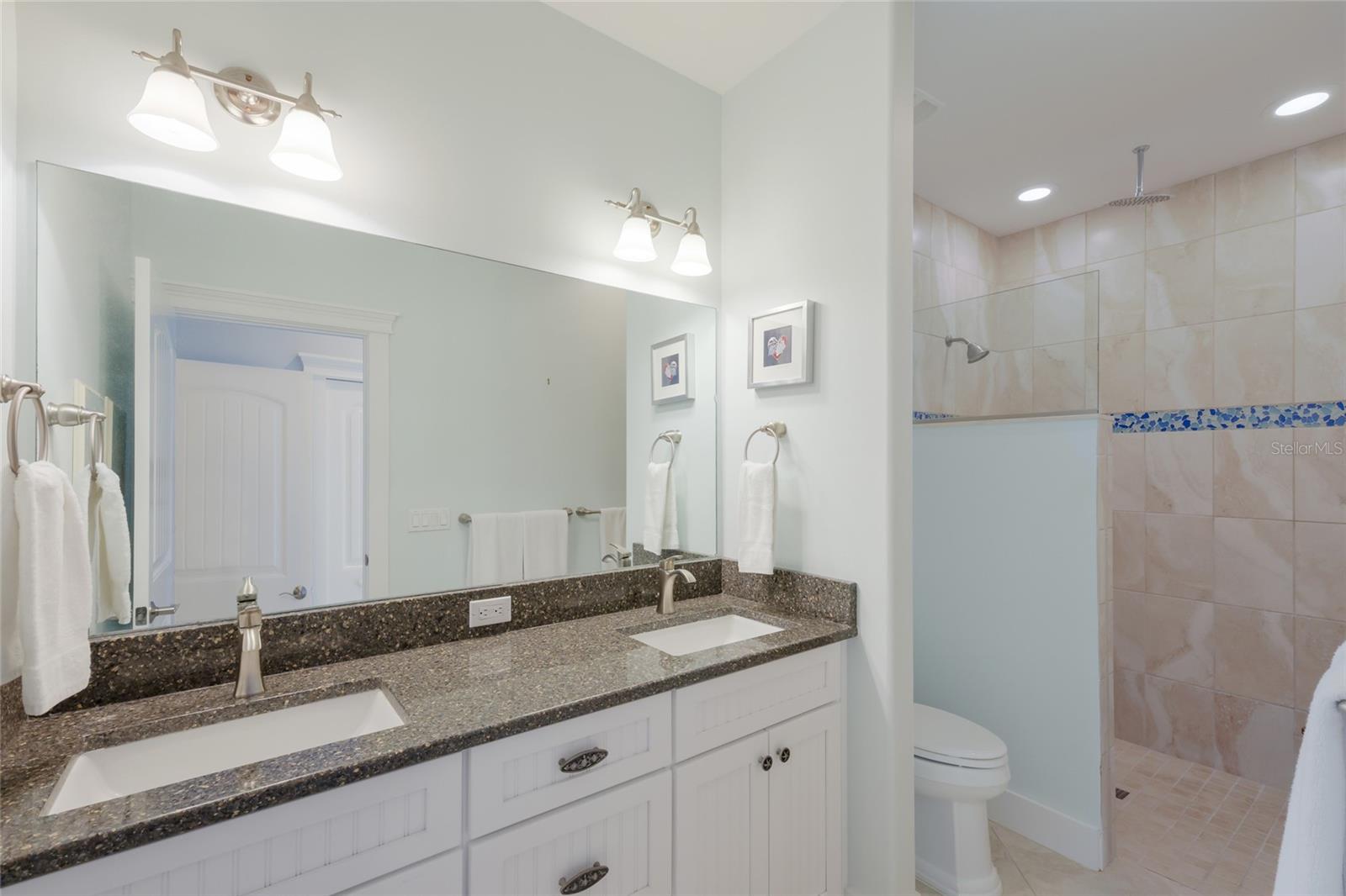 Image 36 of 57 For 5701 Carissa Street