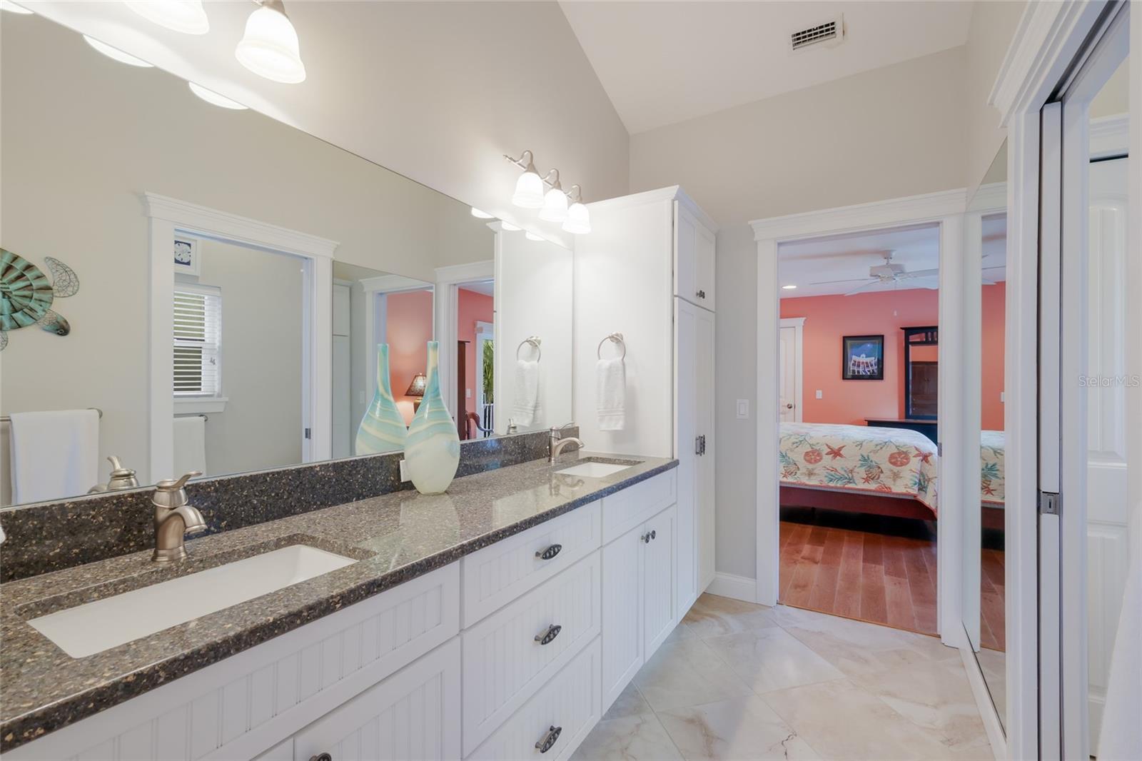 Image 42 of 57 For 5701 Carissa Street