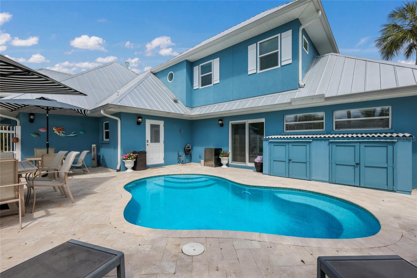 Image 49 of 57 For 5701 Carissa Street