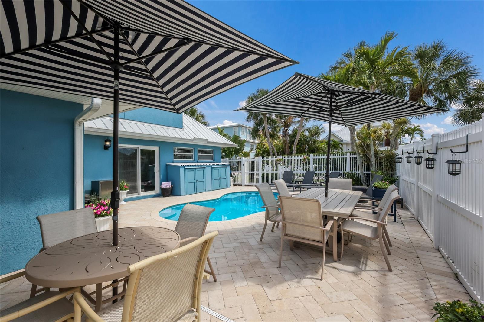 Image 50 of 57 For 5701 Carissa Street