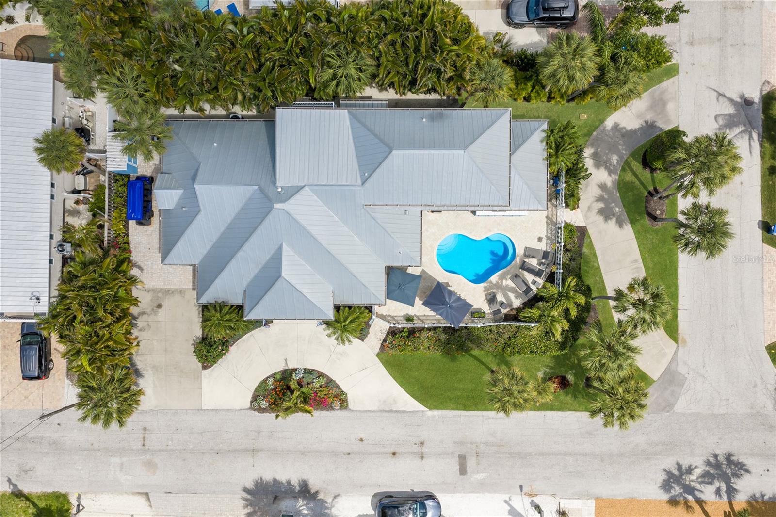 Image 51 of 57 For 5701 Carissa Street