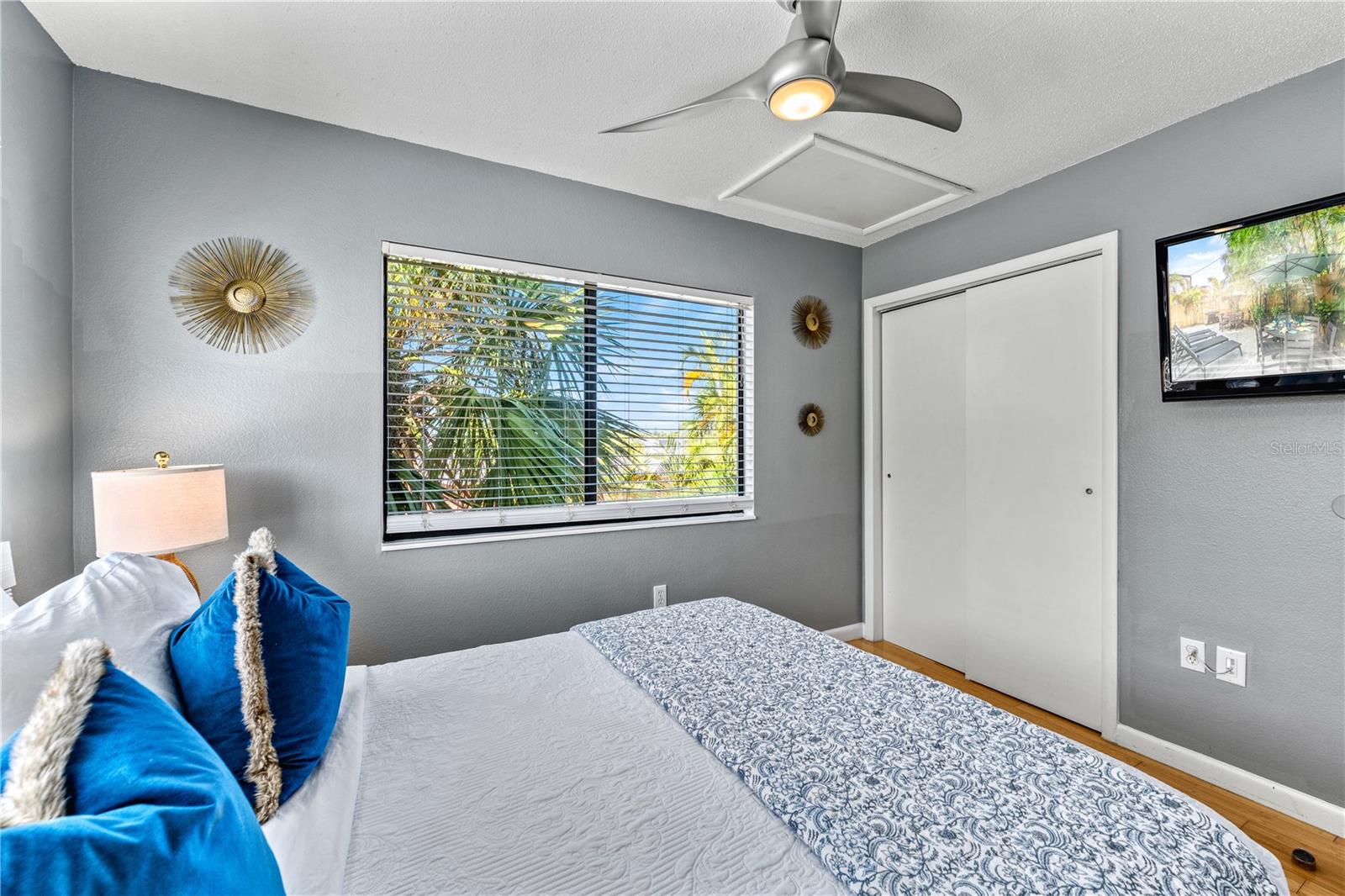 Image 13 of 70 For 312 Canal Road