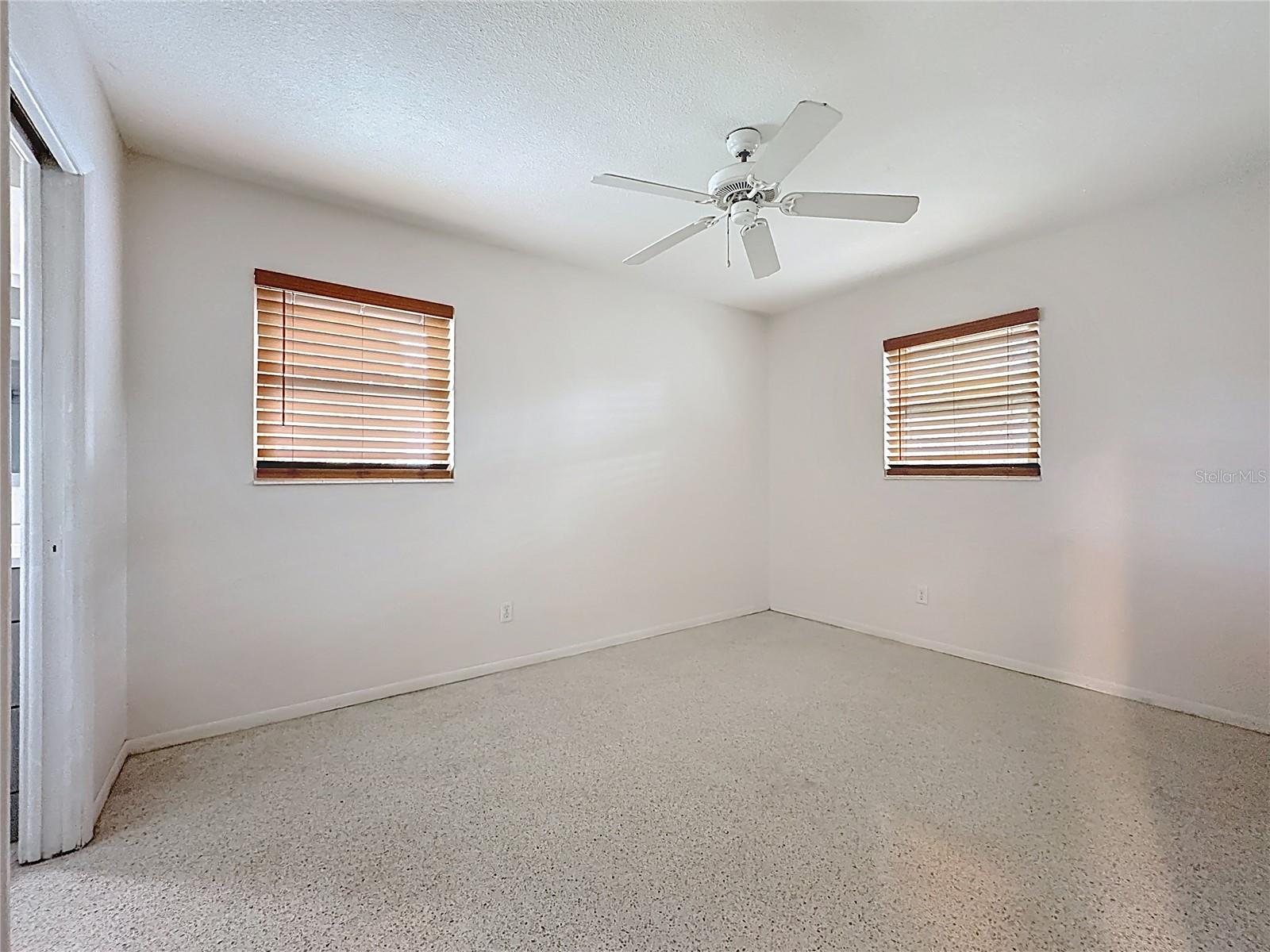 Image 18 of 33 For 5803 21st Street W