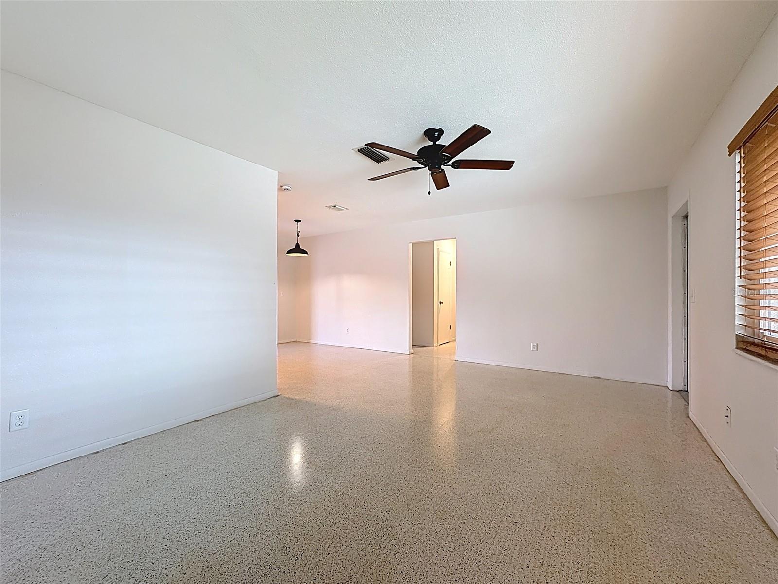 Image 5 of 33 For 5803 21st Street W