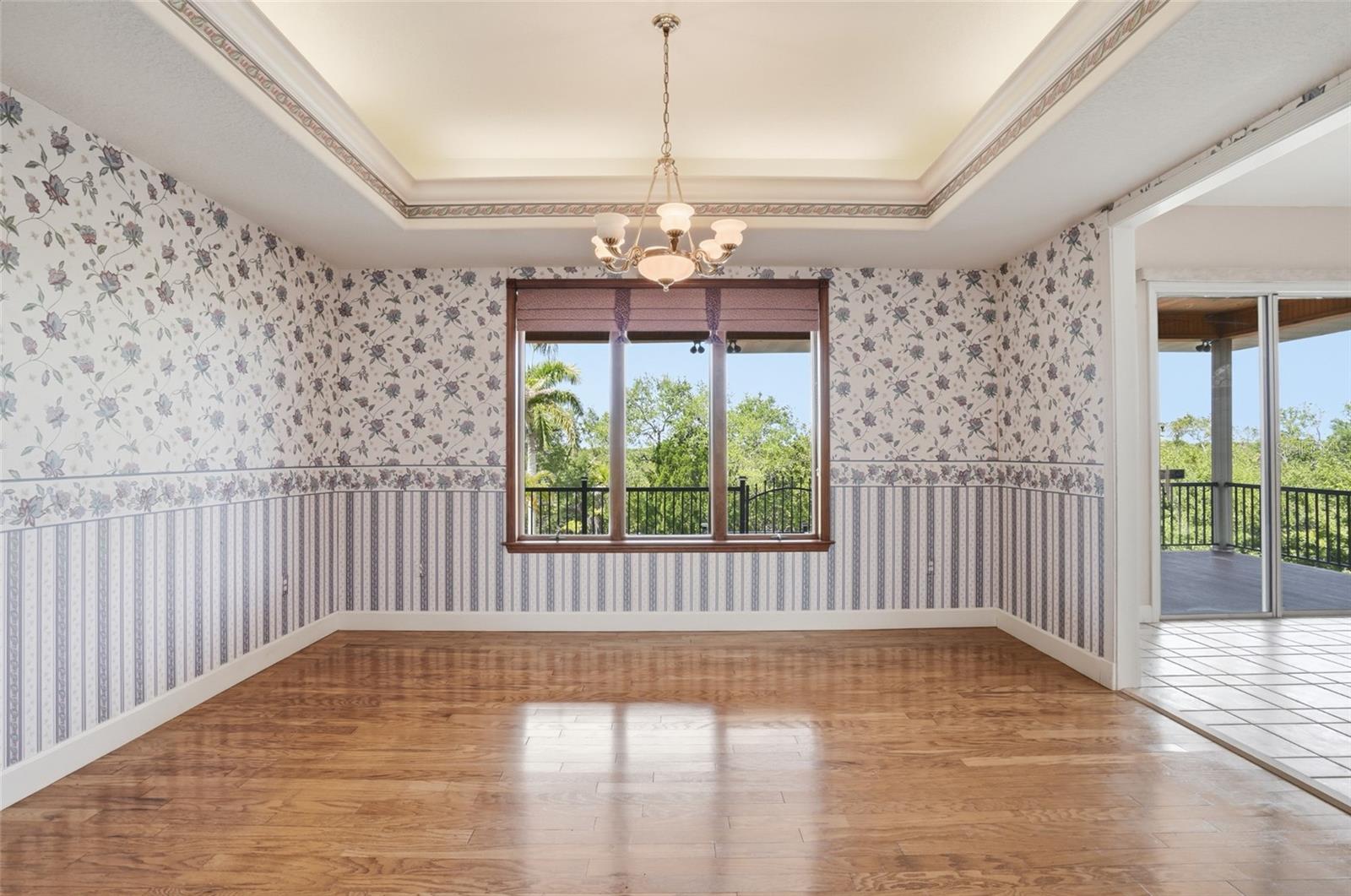 Image 20 of 48 For 455 Horseshoe Loop Road