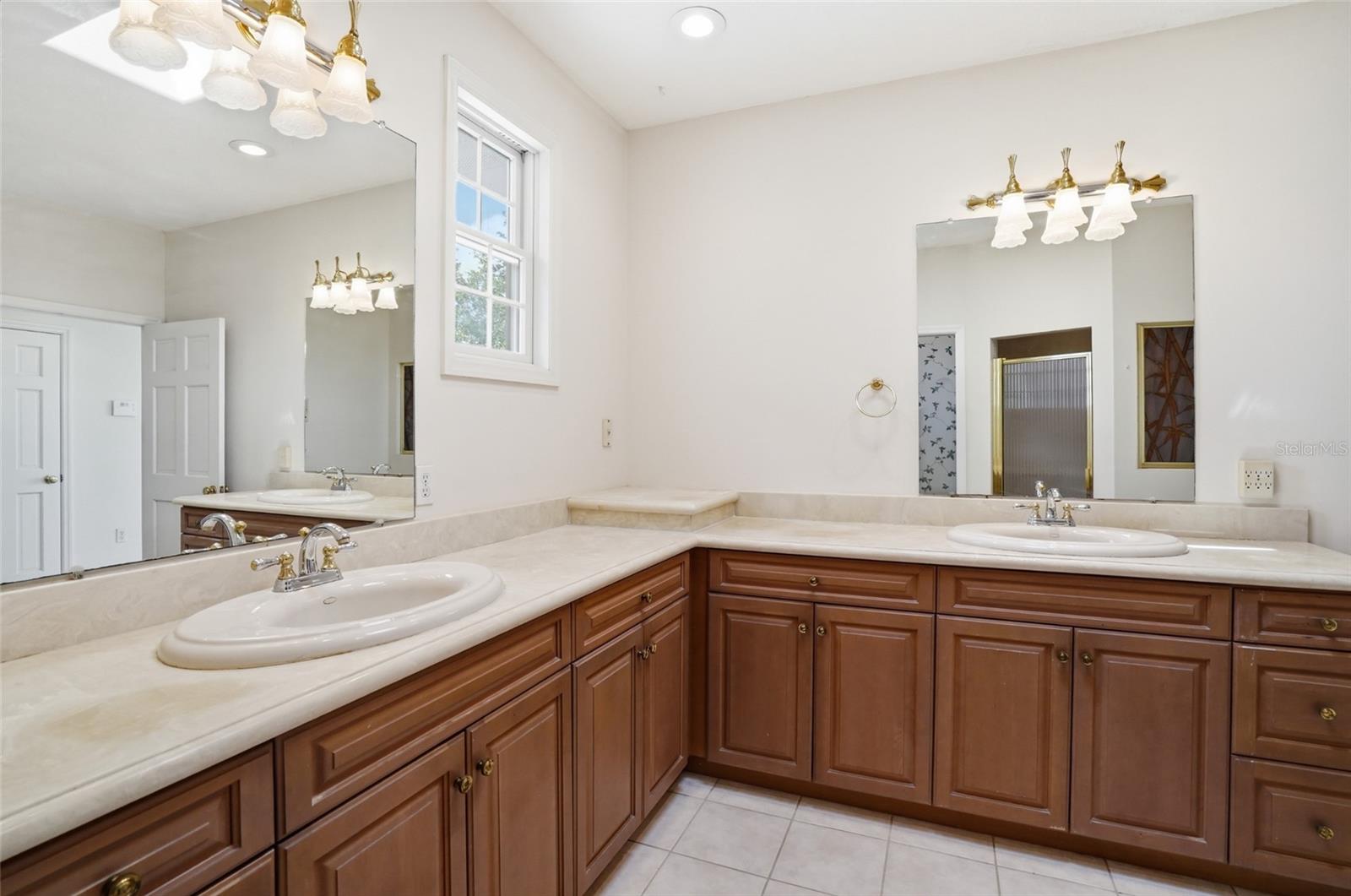 Image 31 of 48 For 455 Horseshoe Loop Road