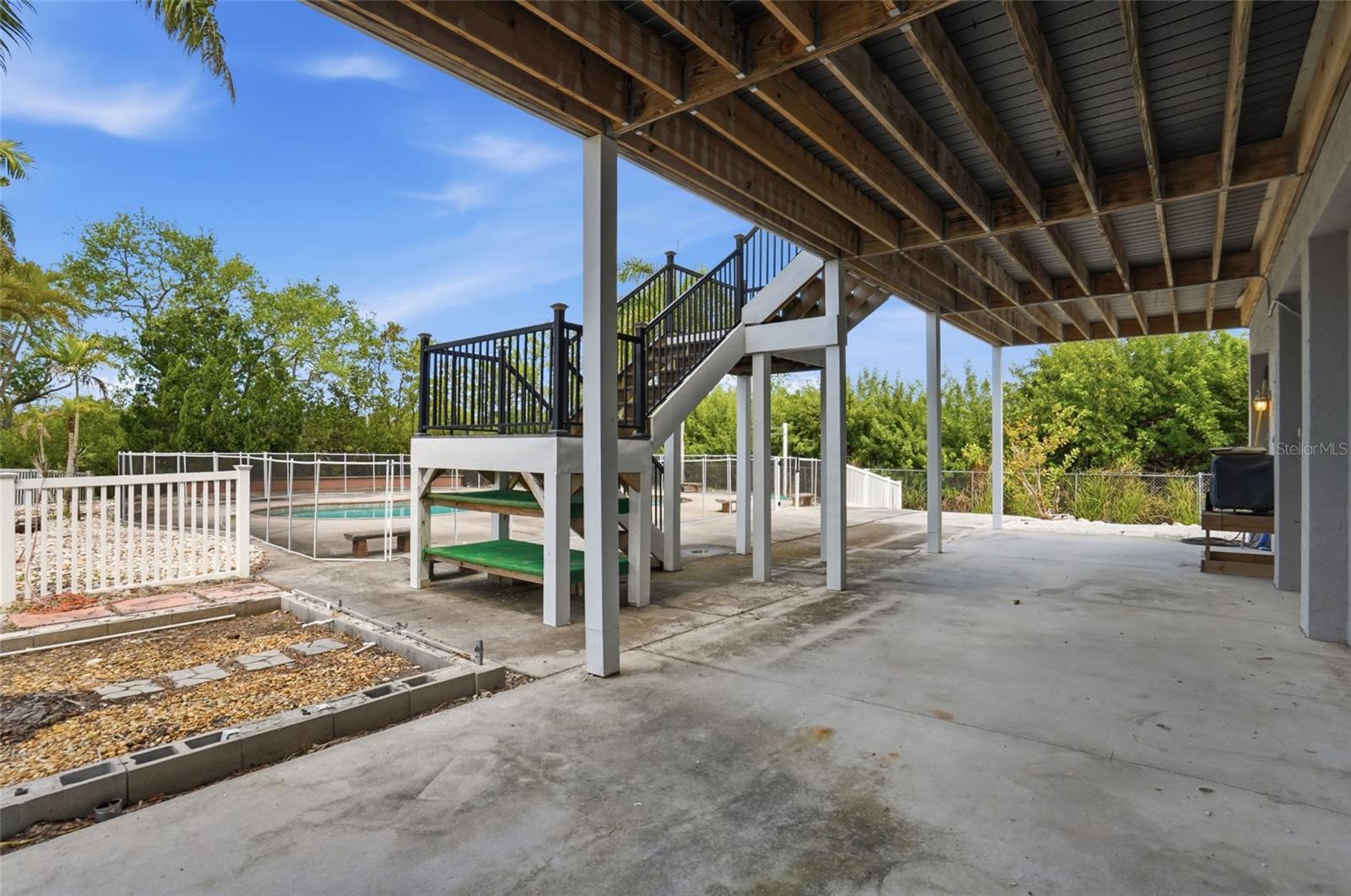 Image 46 of 48 For 455 Horseshoe Loop Road