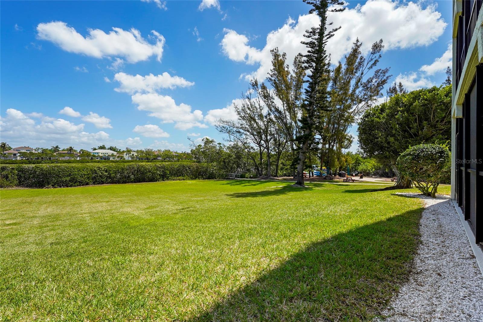 Image 38 of 58 For 3240 Gulf Of Mexico Drive B104