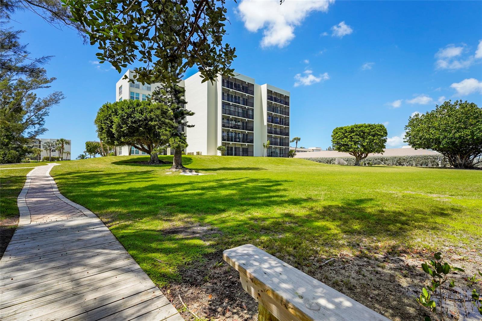 Image 39 of 58 For 3240 Gulf Of Mexico Drive B104