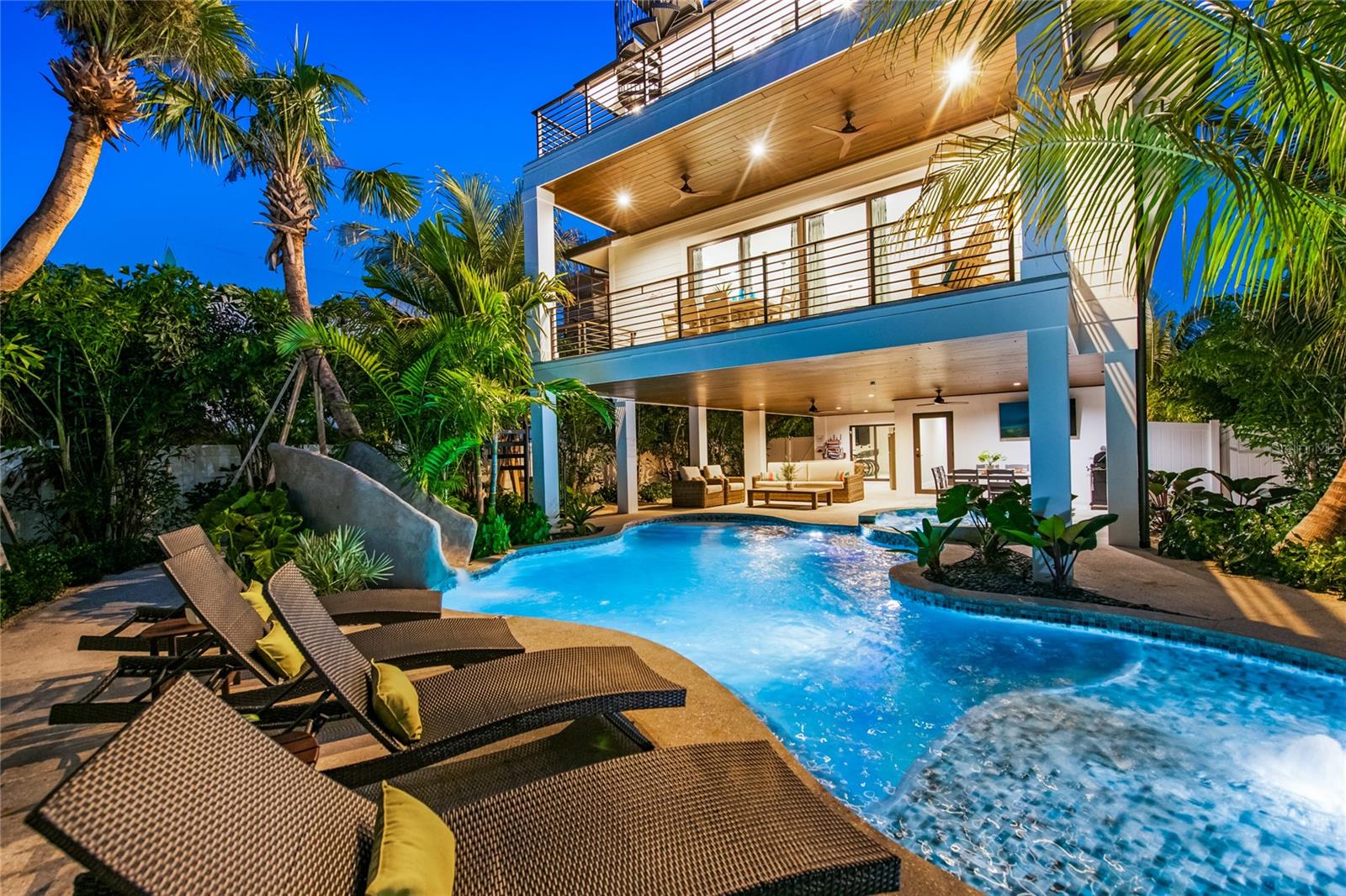 Image 12 of 62 For 209 Garfield Drive