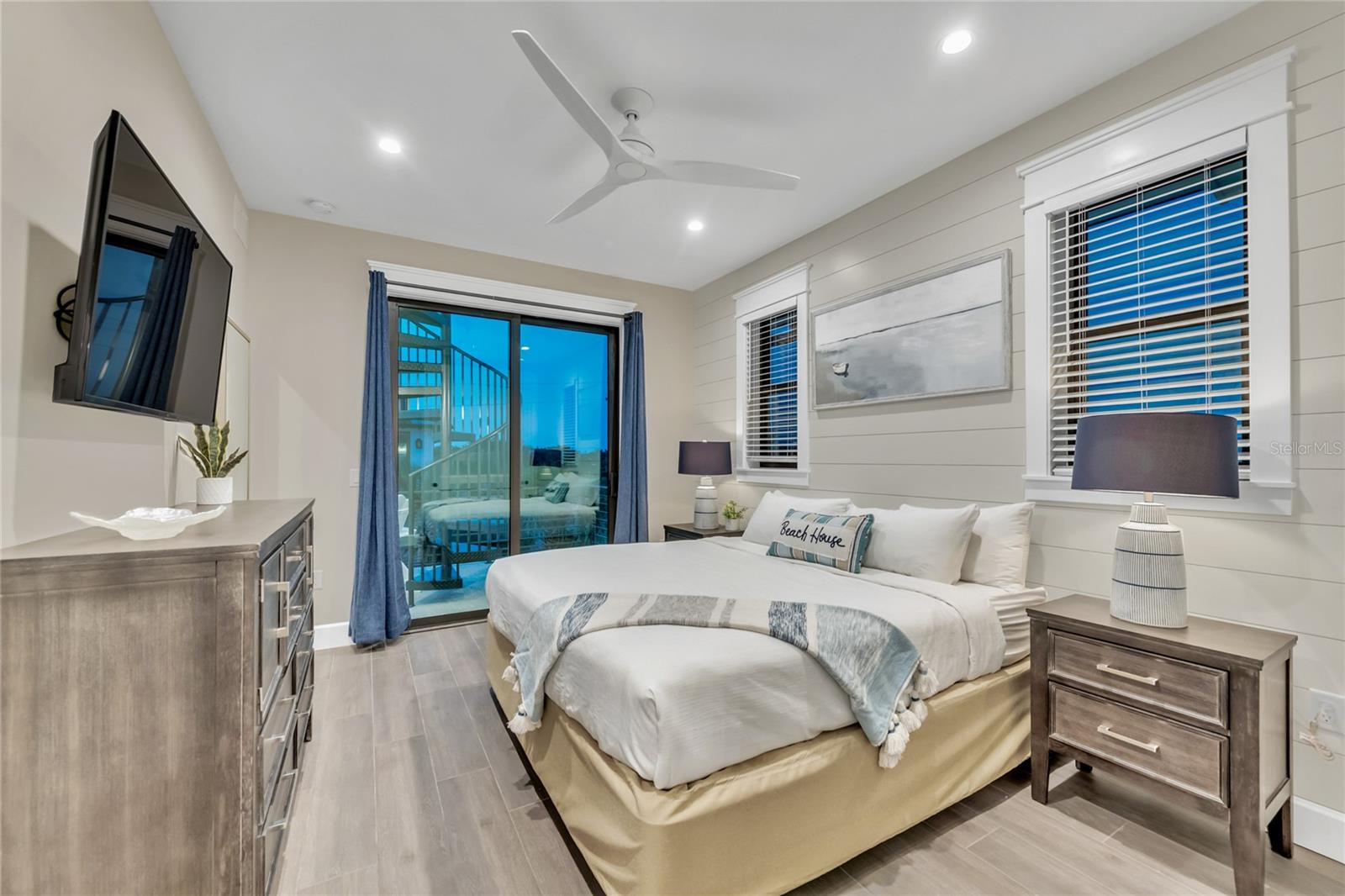 Image 31 of 62 For 209 Garfield Drive