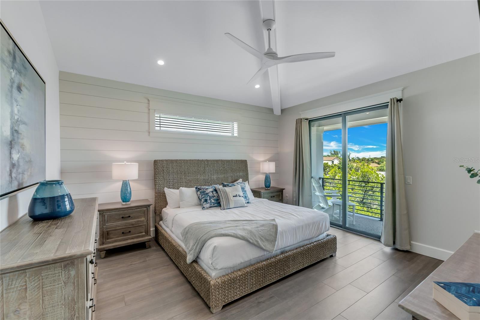 Image 33 of 62 For 209 Garfield Drive