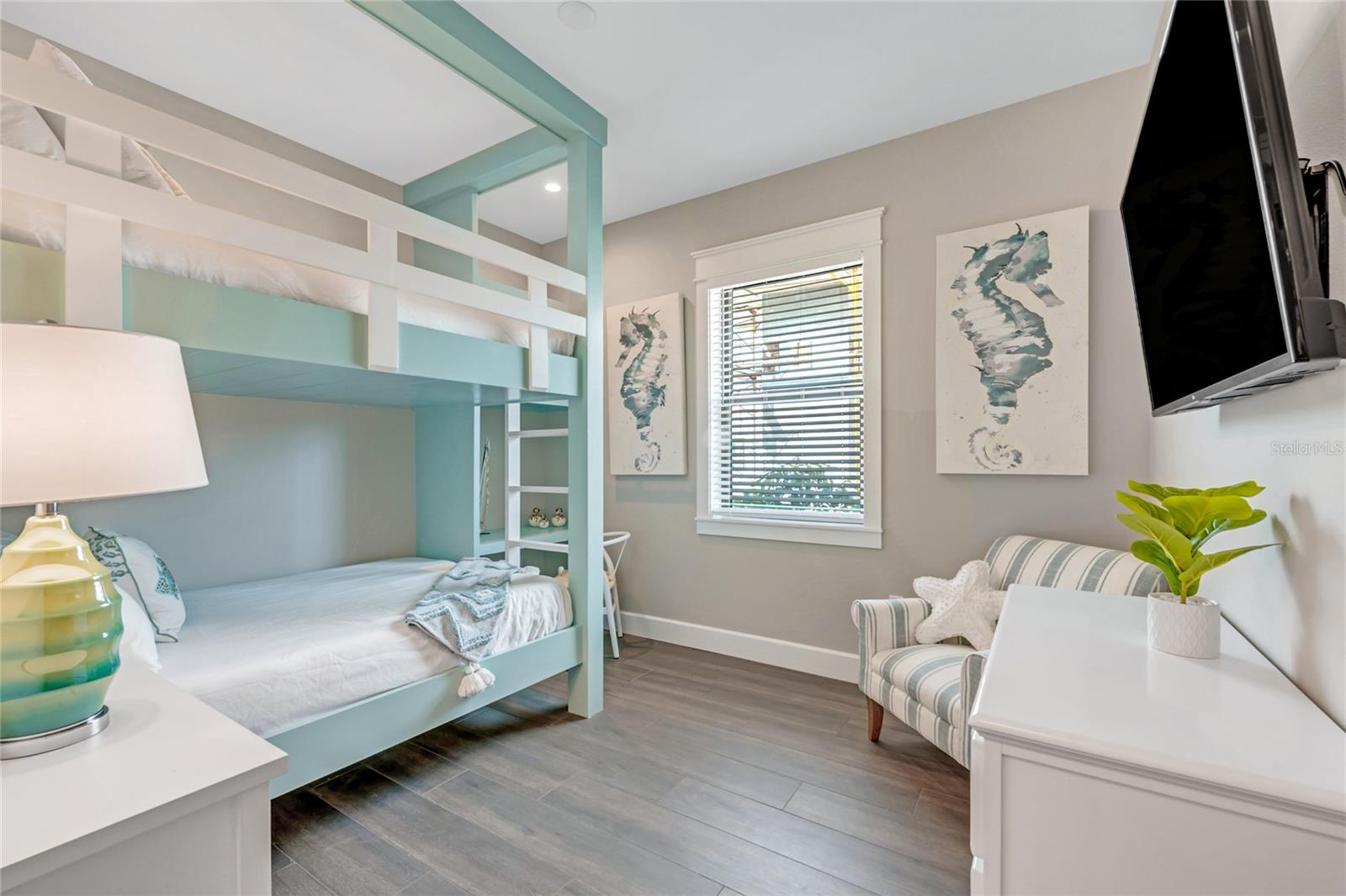 Image 38 of 62 For 209 Garfield Drive