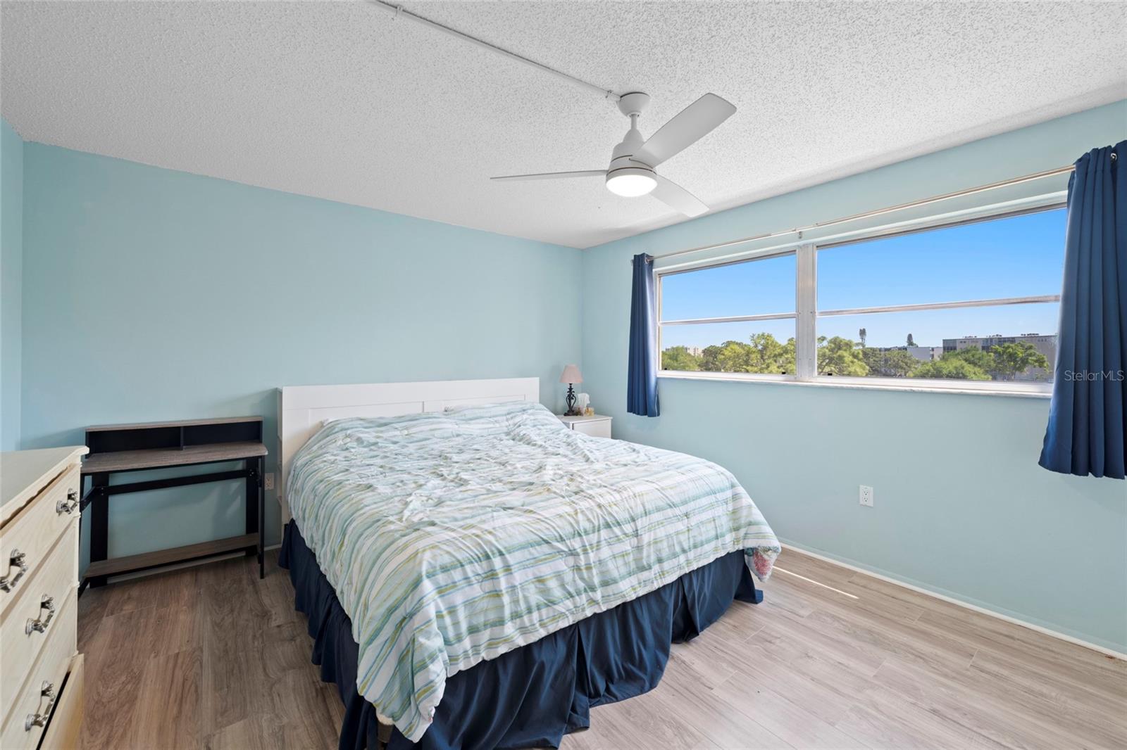 Image 14 of 25 For 3640 Ironwood Circle 406n