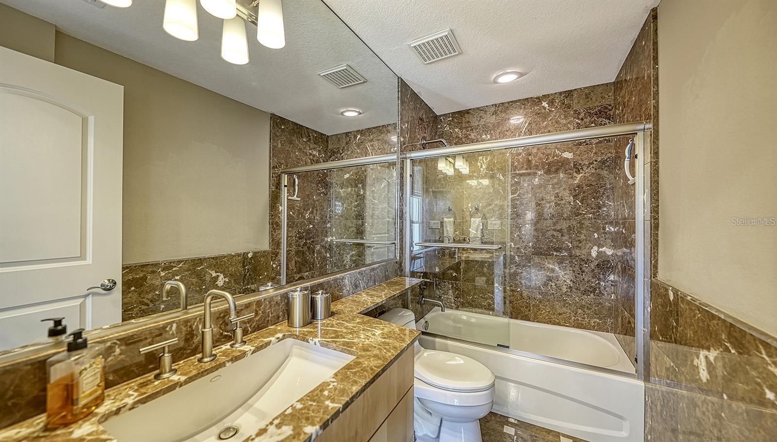 Image 34 of 50 For 650 Golden Gate Point 602