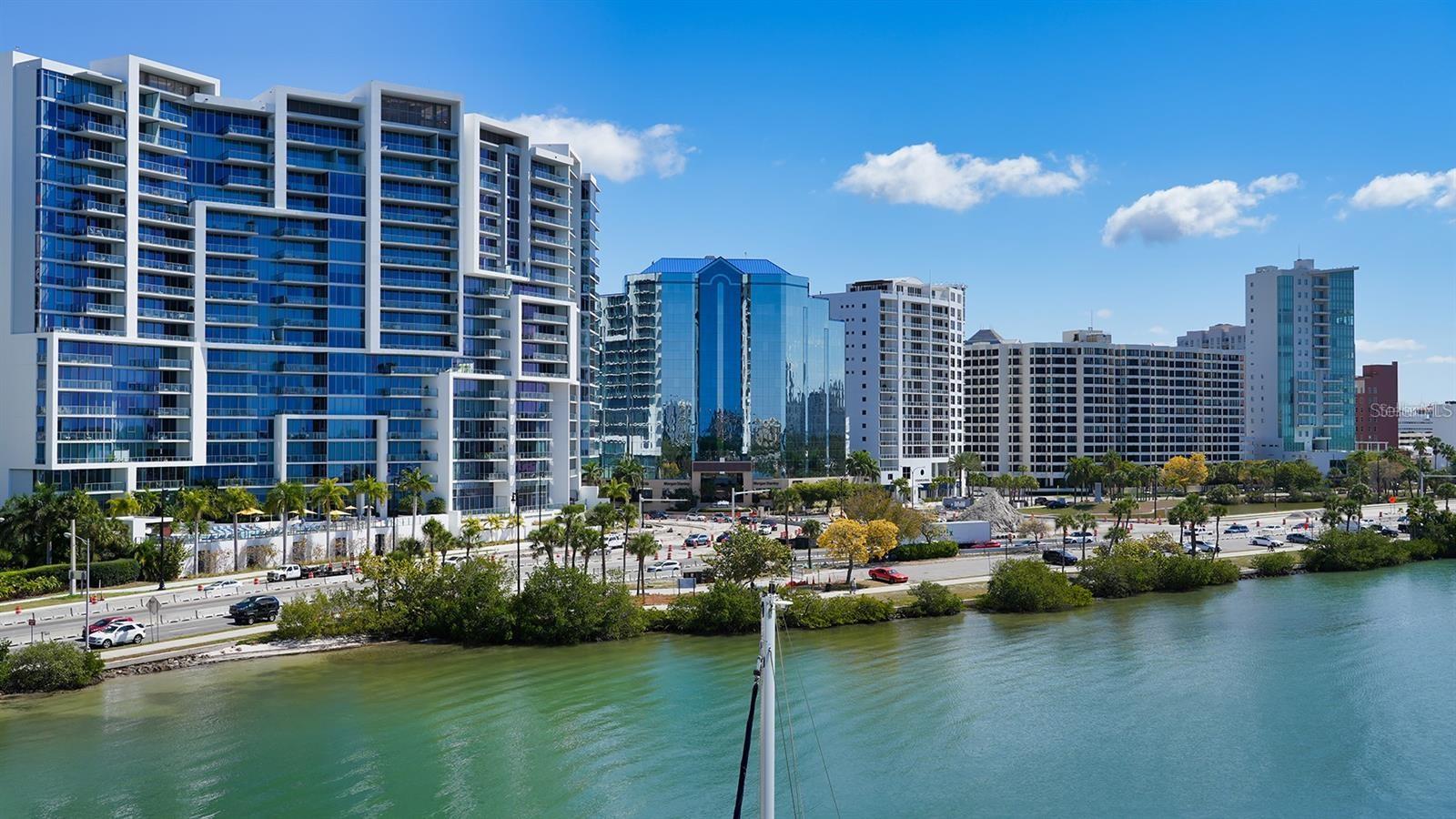 Image 44 of 50 For 650 Golden Gate Point 602