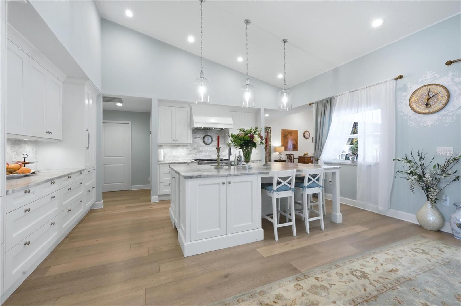 Image 22 of 82 For 3508 Avenida Madera