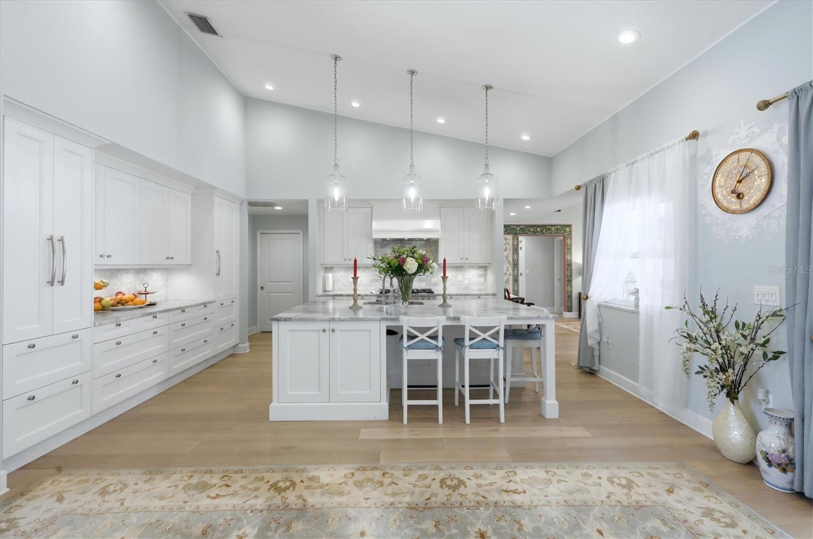 Image 23 of 82 For 3508 Avenida Madera