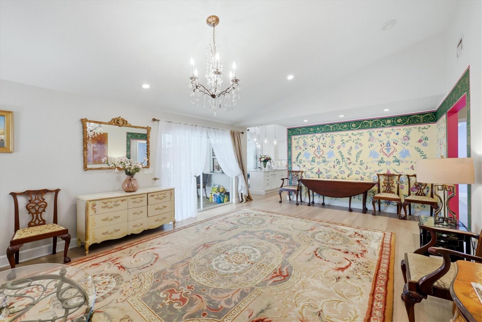 Image 33 of 82 For 3508 Avenida Madera