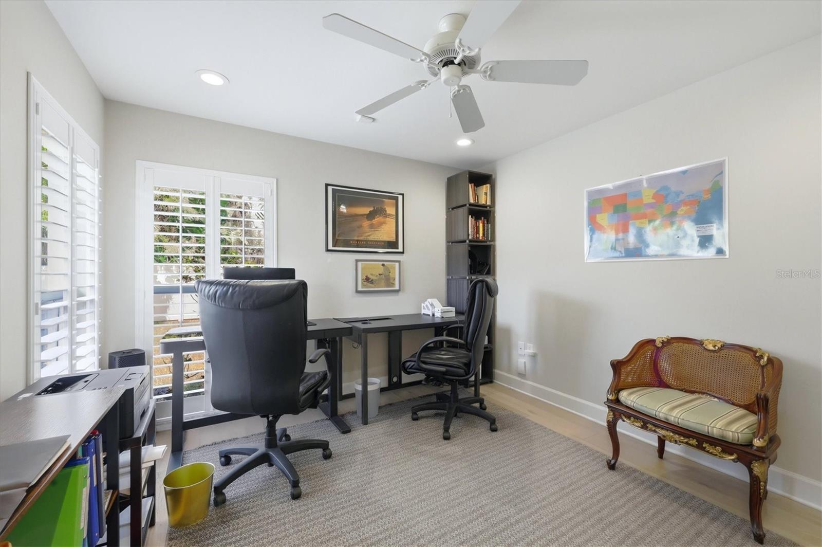 Image 44 of 82 For 3508 Avenida Madera