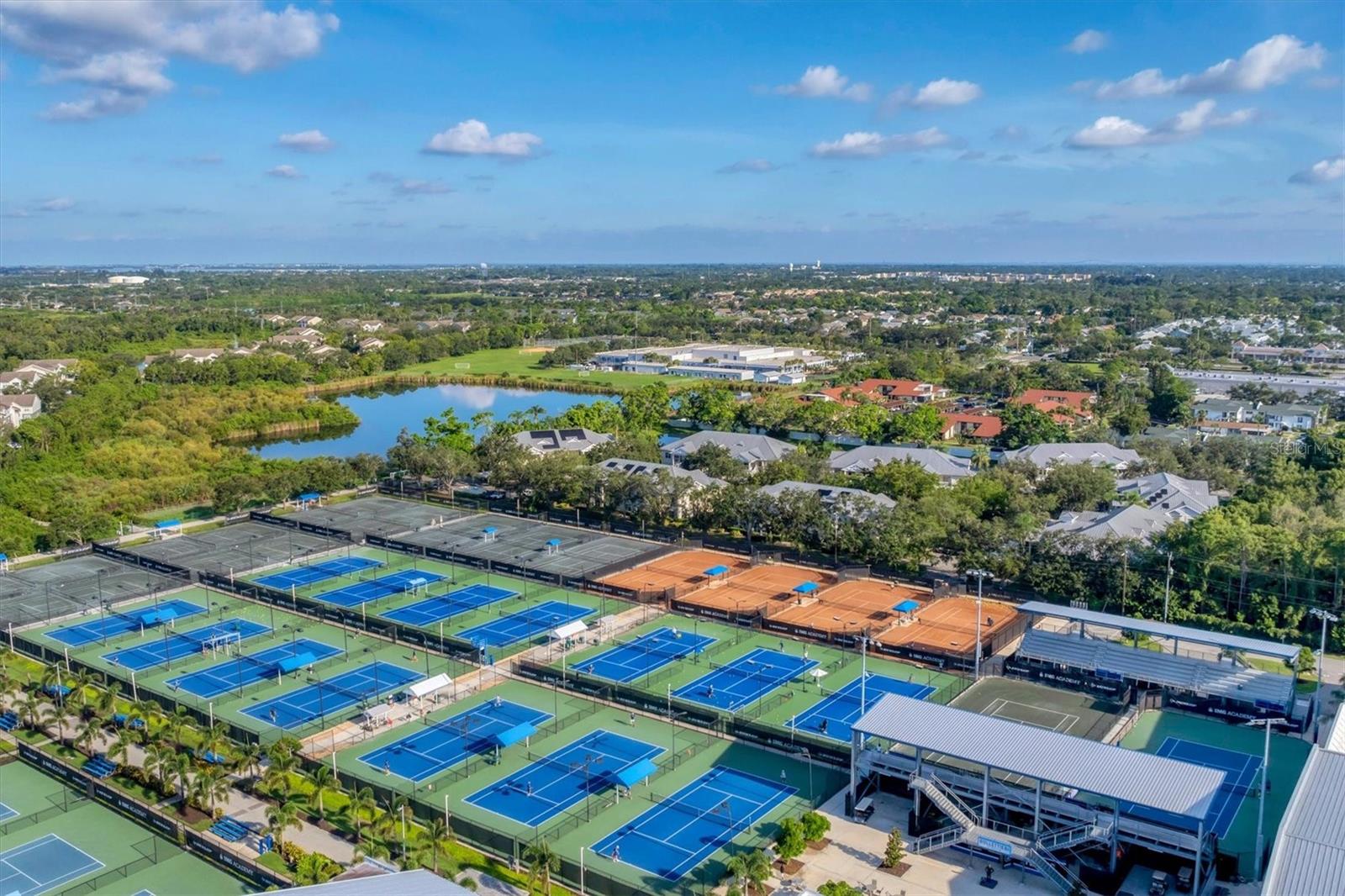 Image 72 of 82 For 3508 Avenida Madera