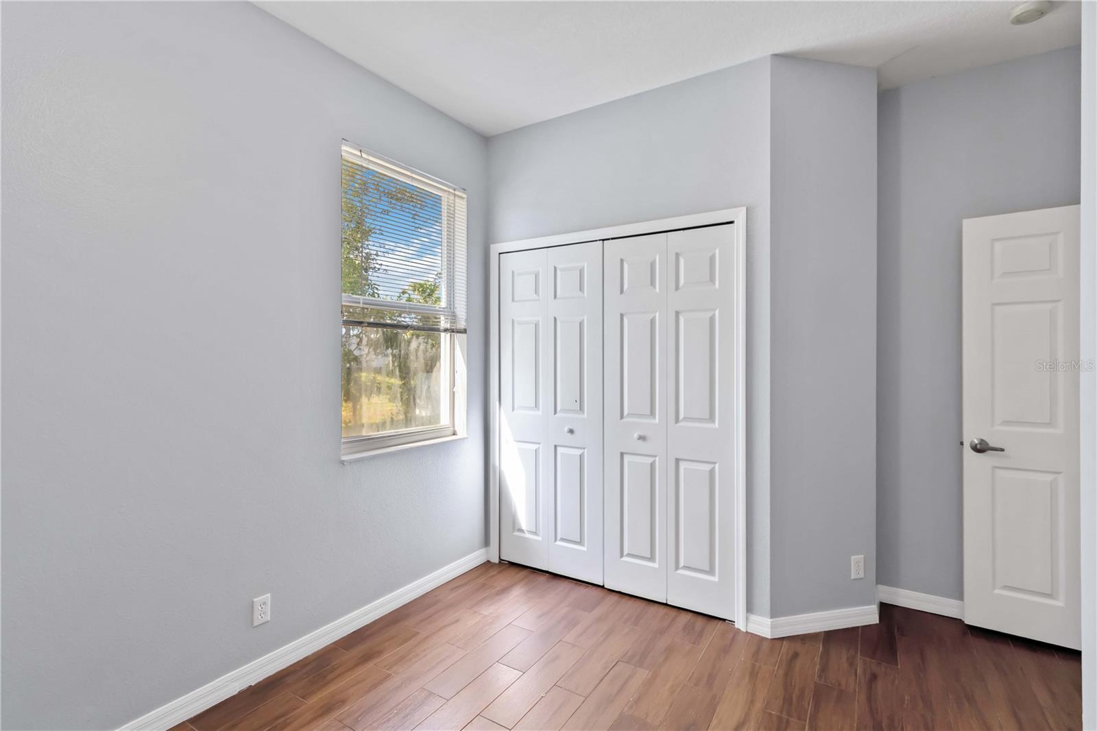 Image 18 of 26 For 5214 60th Drive E