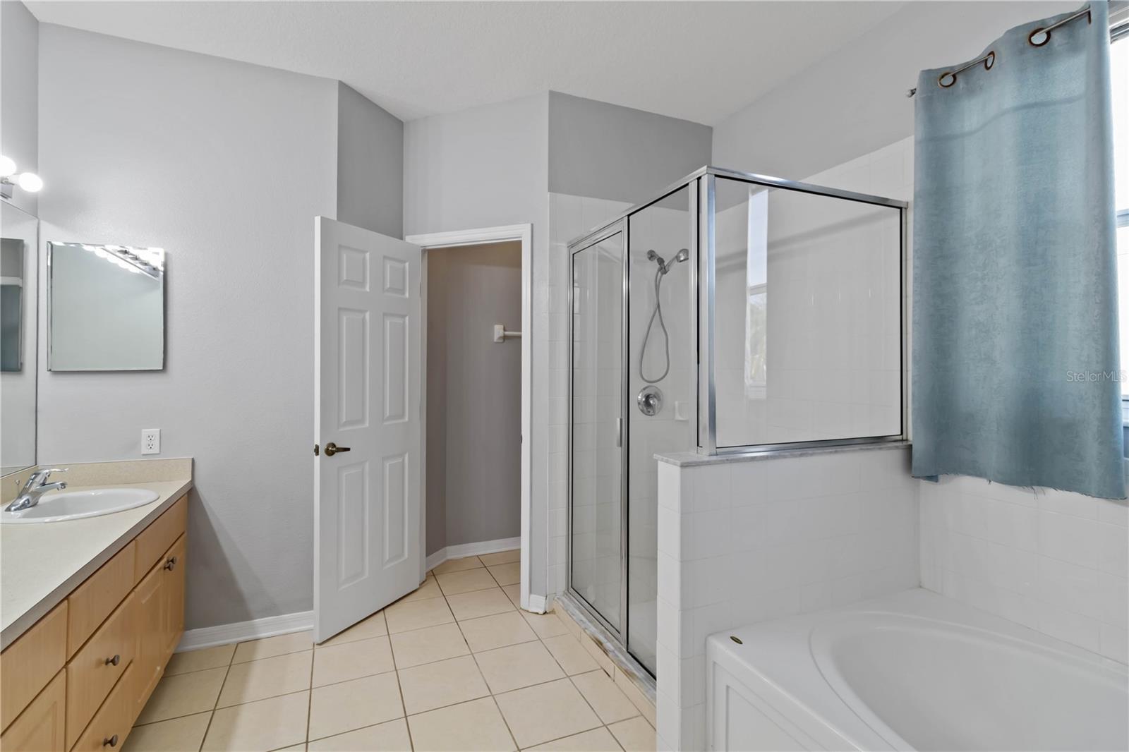 Image 19 of 26 For 5214 60th Drive E