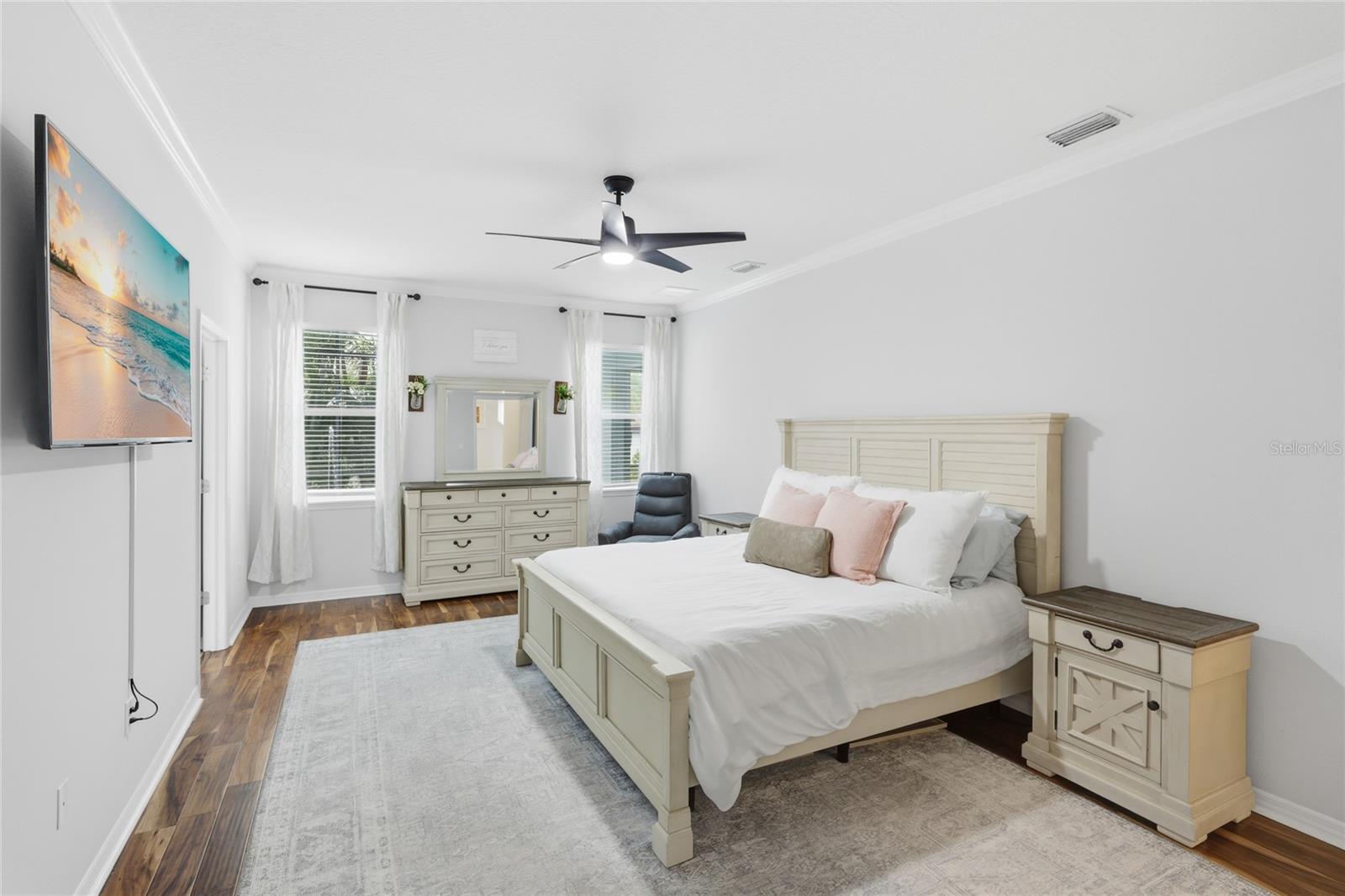 Image 21 of 56 For 5603 Aaron Court