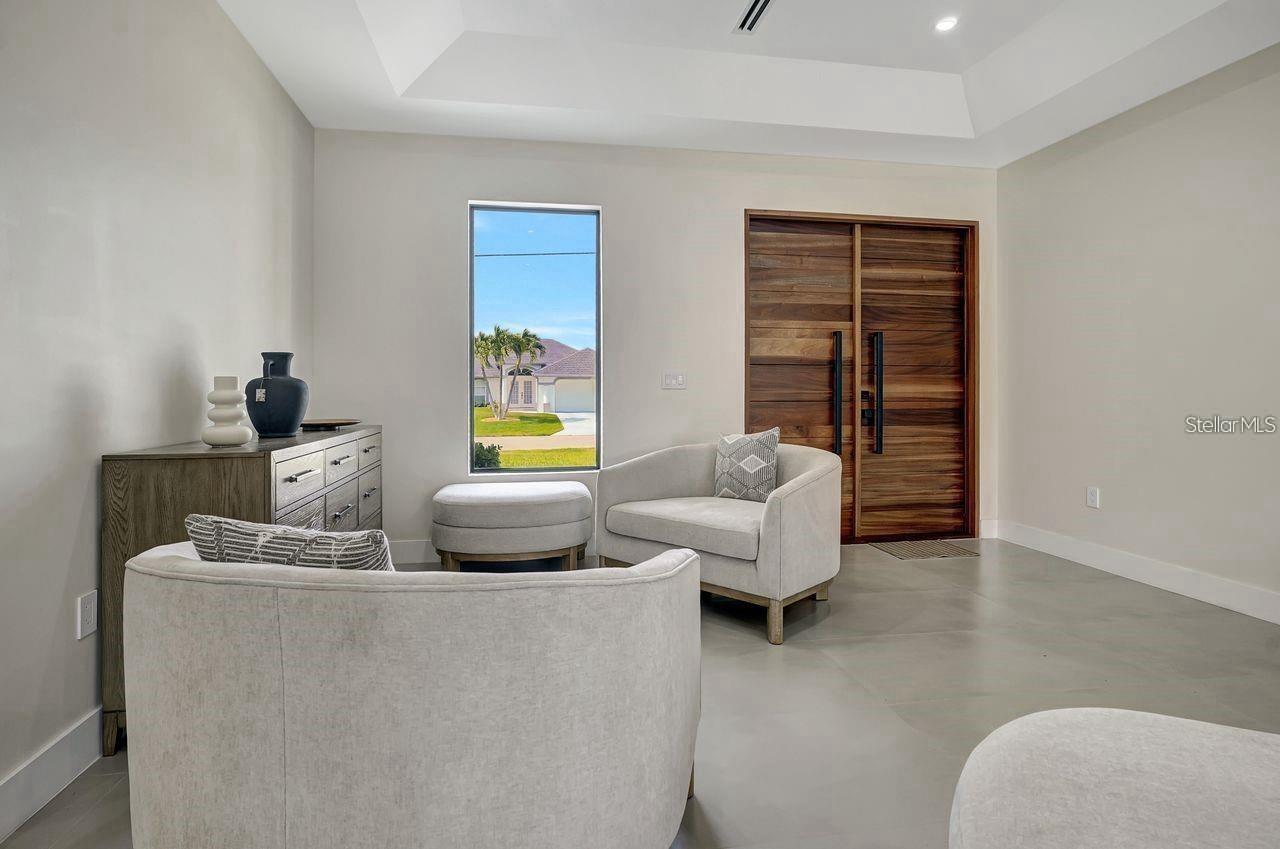 Image 10 of 38 For 289 Long Meadow Lane