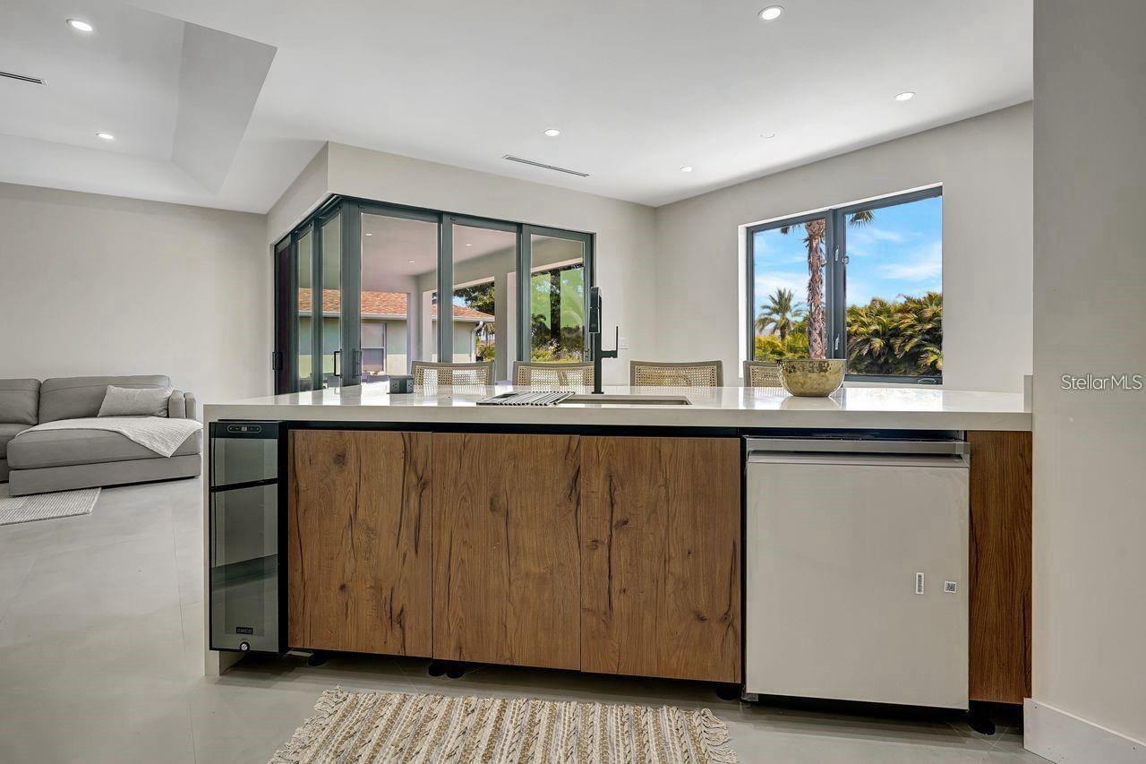 Image 16 of 38 For 289 Long Meadow Lane