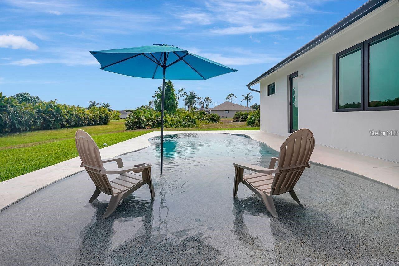 Image 35 of 38 For 289 Long Meadow Lane