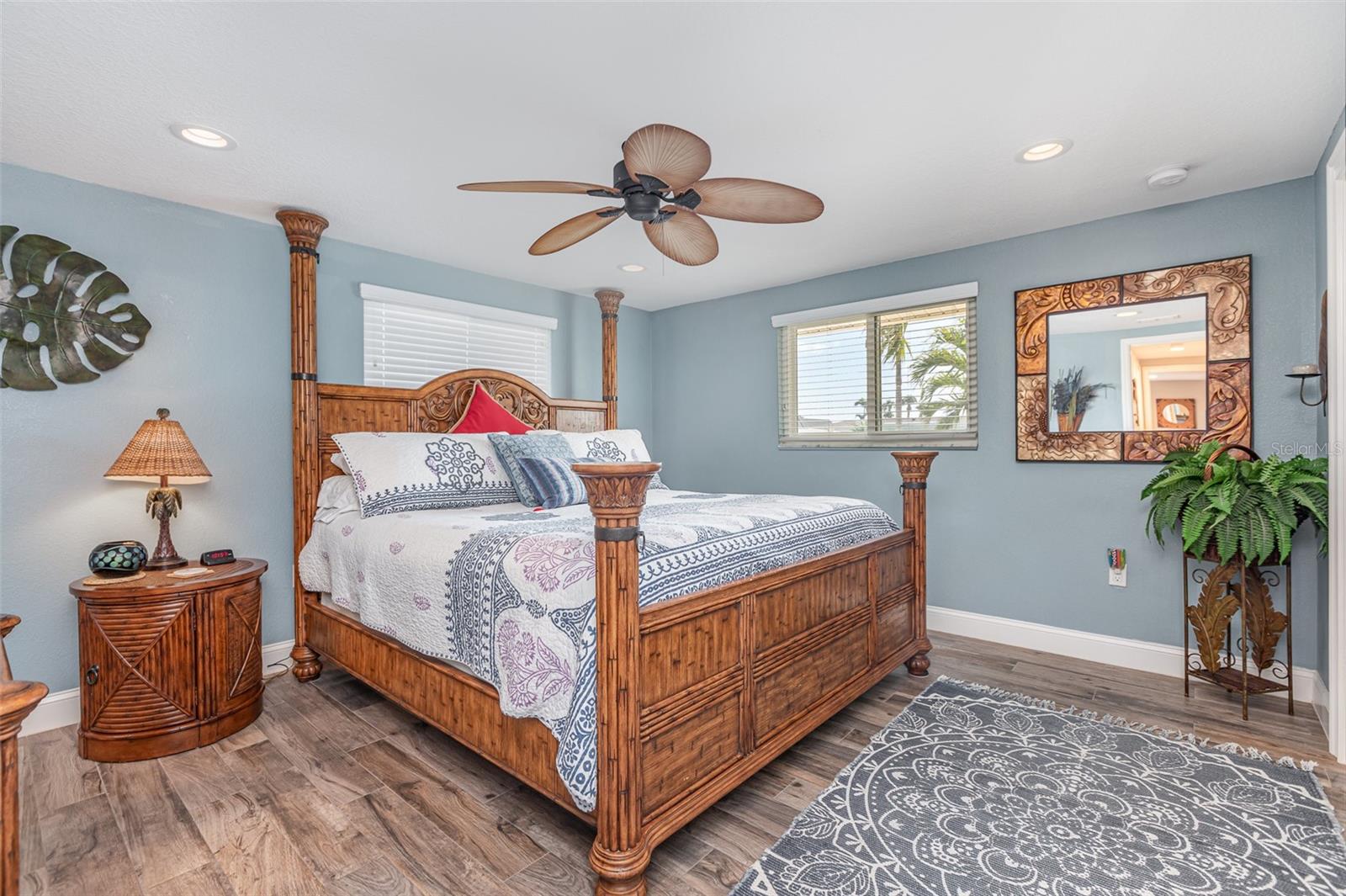 Image 9 of 18 For 3811 101st Street W